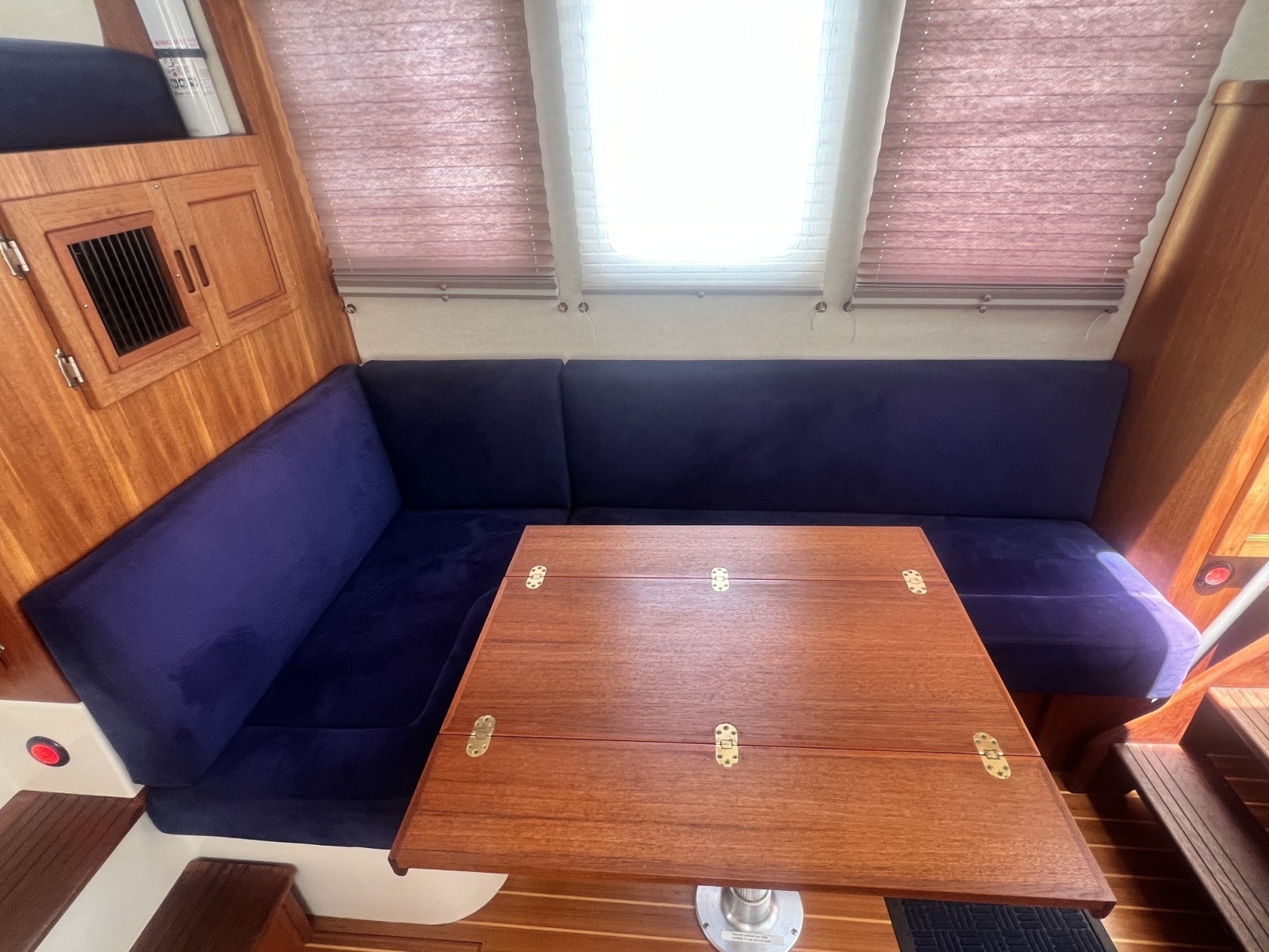 2006 Nordic Tugs Trawler