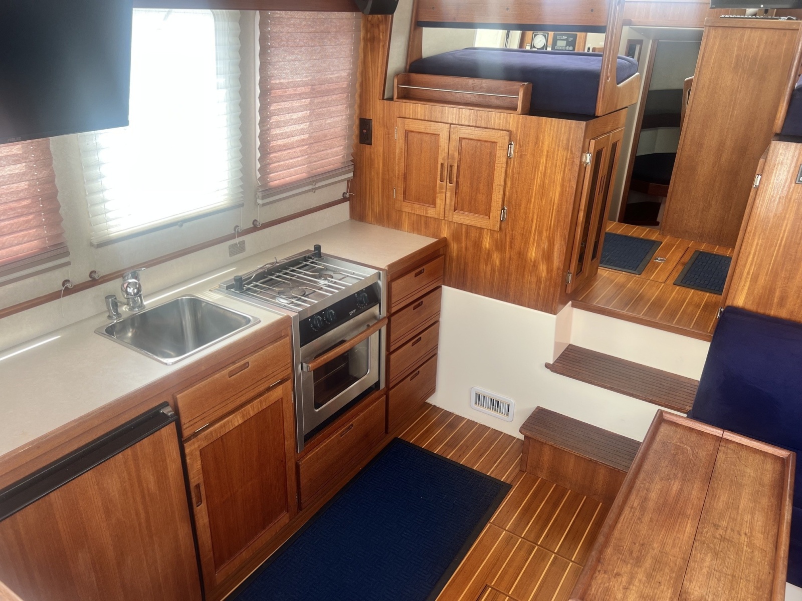 2006 Nordic Tugs Trawler