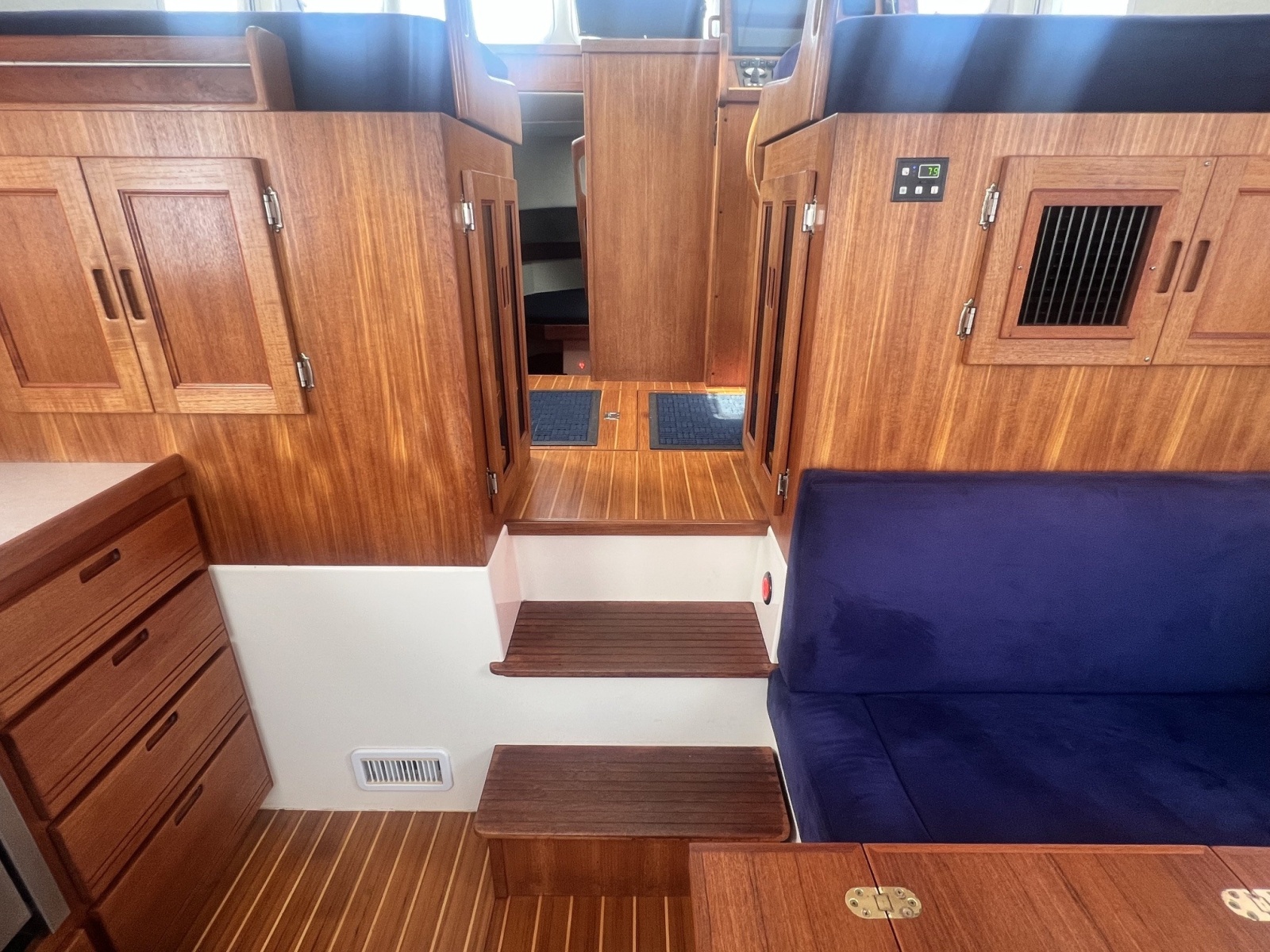 2006 Nordic Tugs Trawler