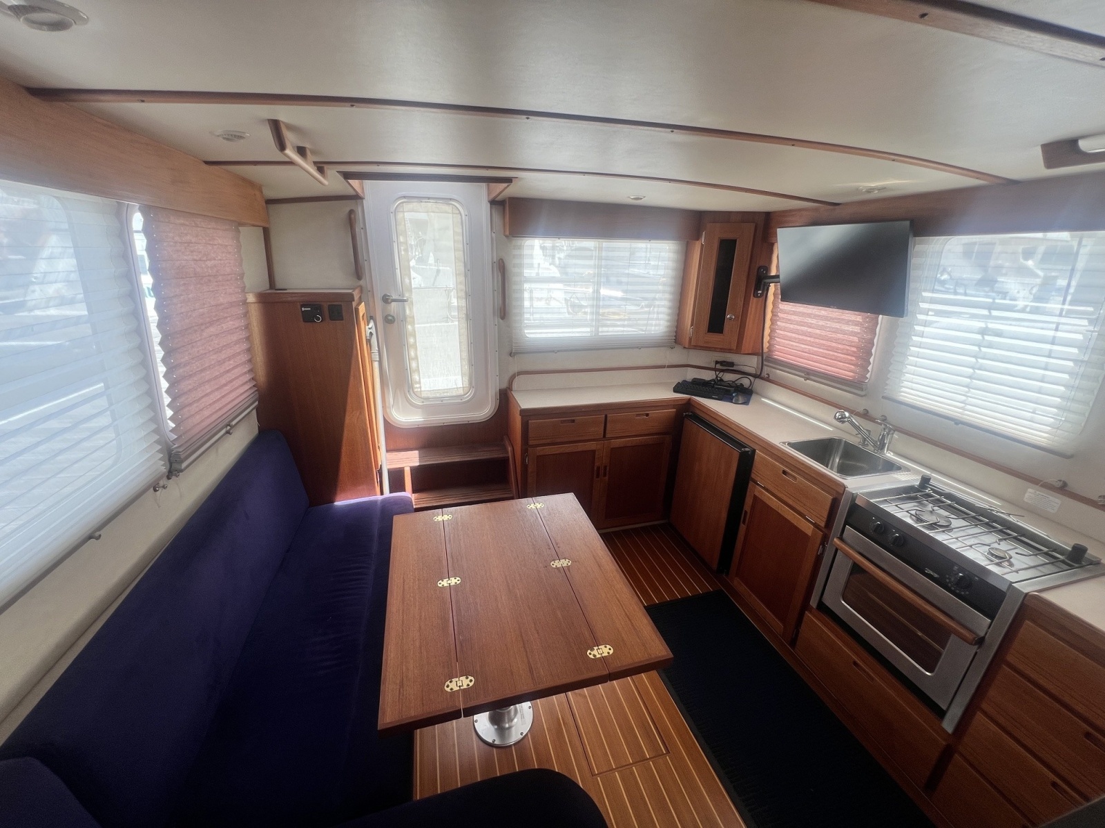 2006 Nordic Tugs Trawler