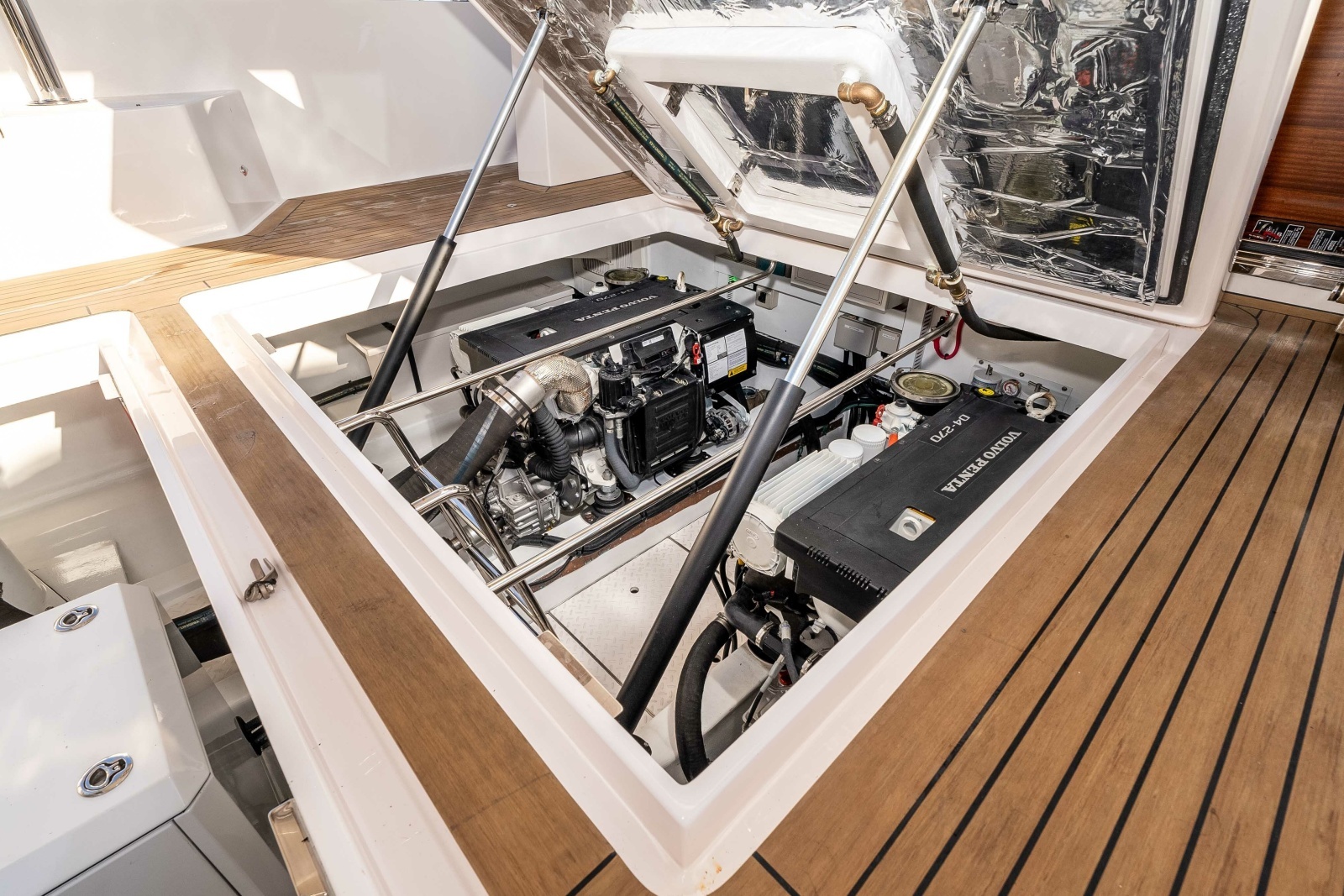 2021 Outback Yachts Outback 50