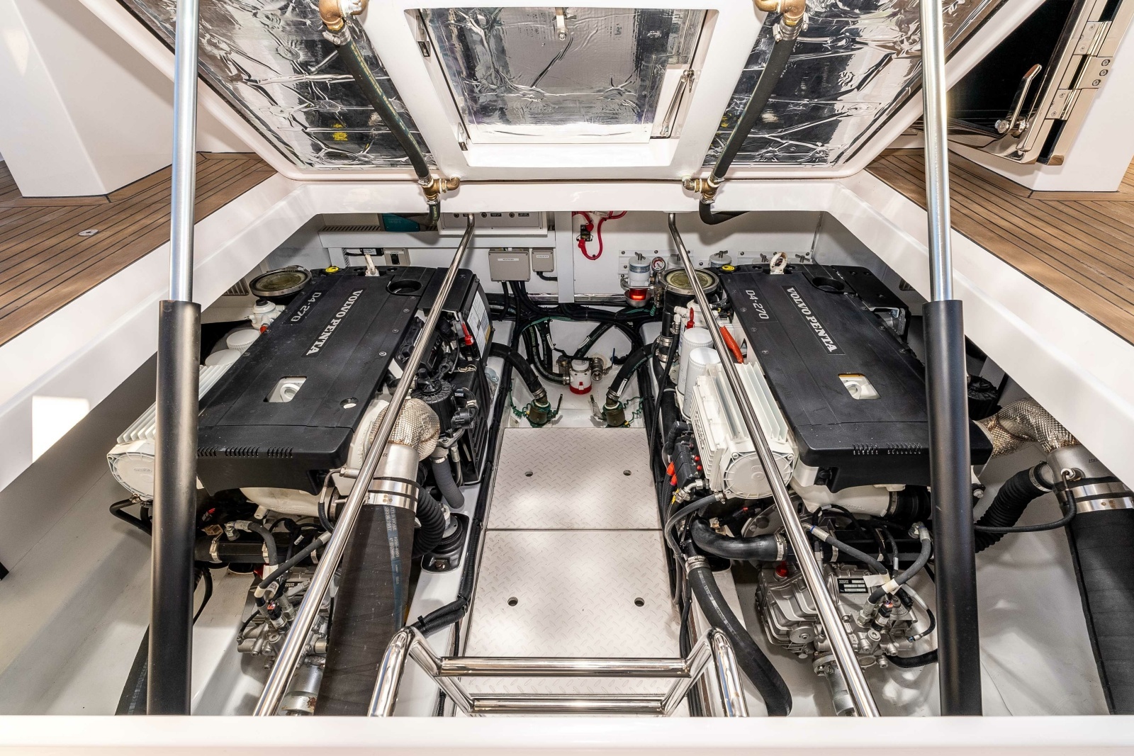 2021 Outback Yachts Outback 50
