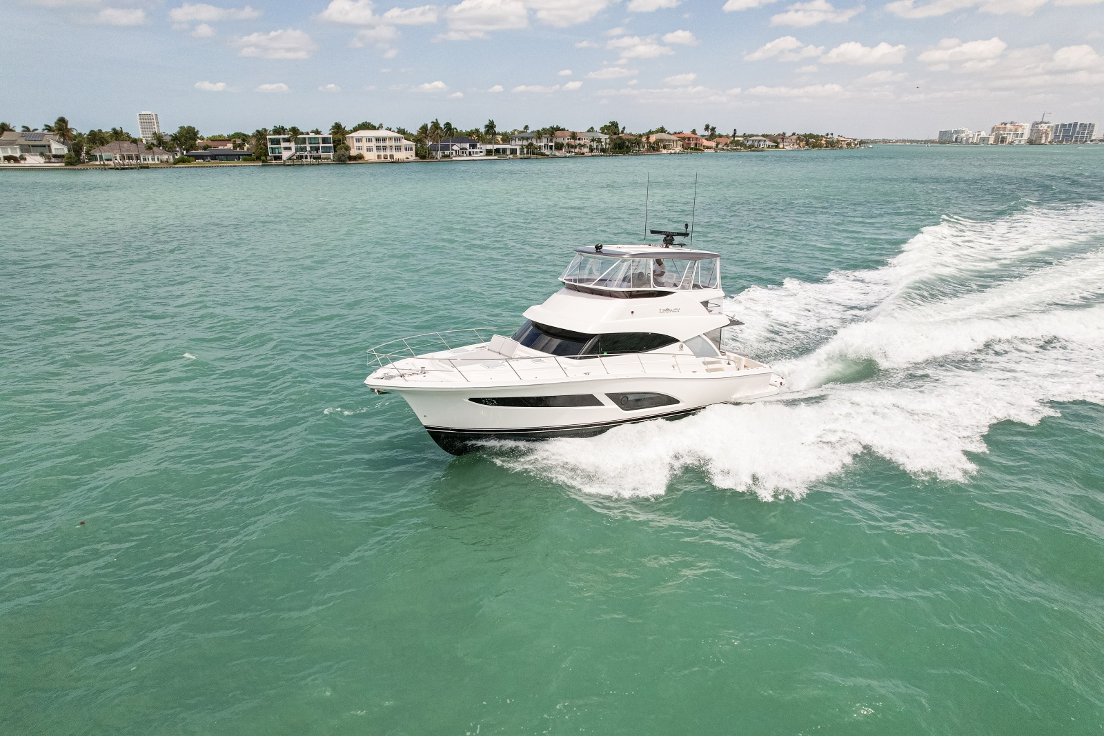 2025 Riviera 46 Sports Motor Yacht