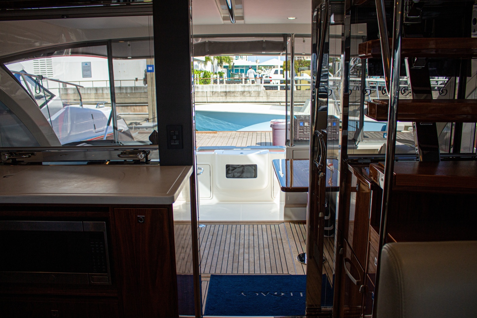 2025 Riviera 46 Sports Motor Yacht