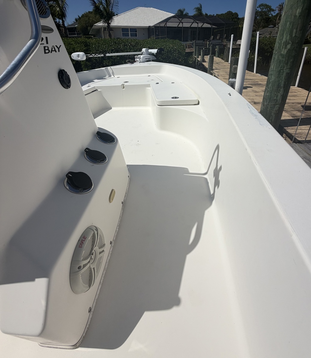 21ft Cobia Yacht For Sale