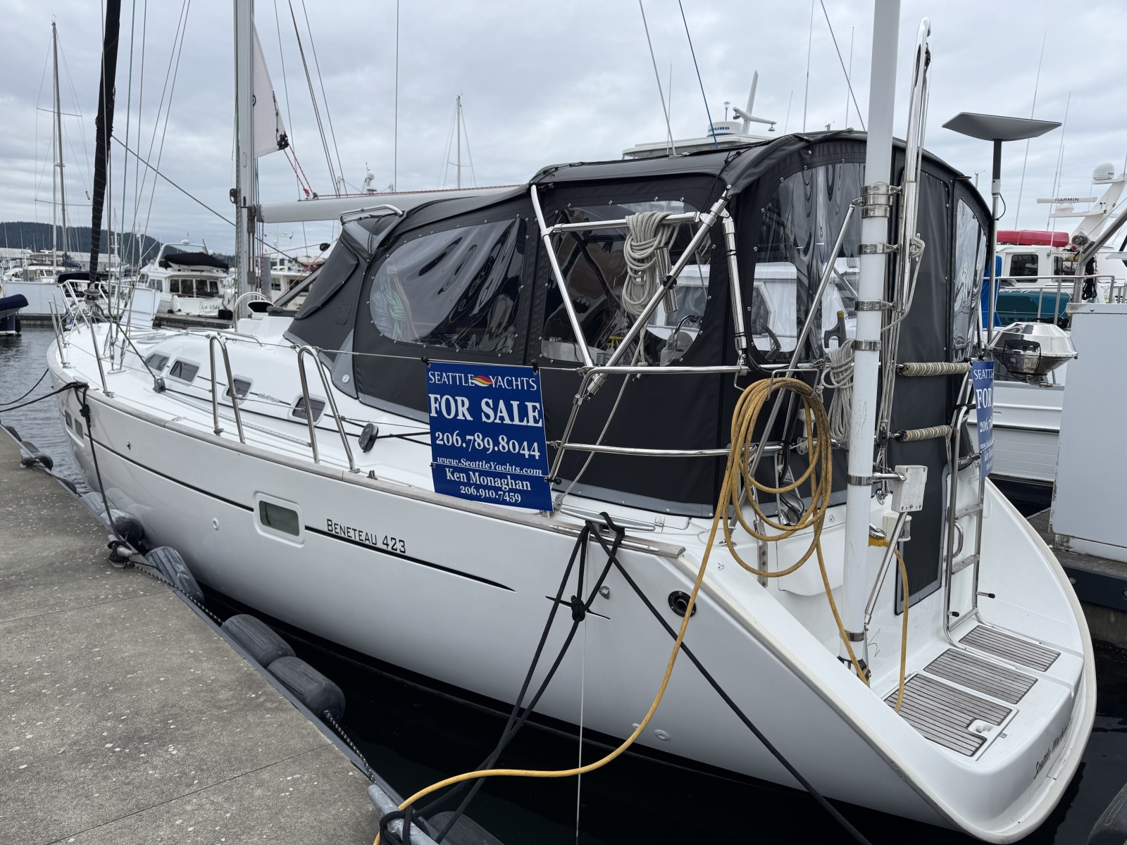 2004 Beneteau 423