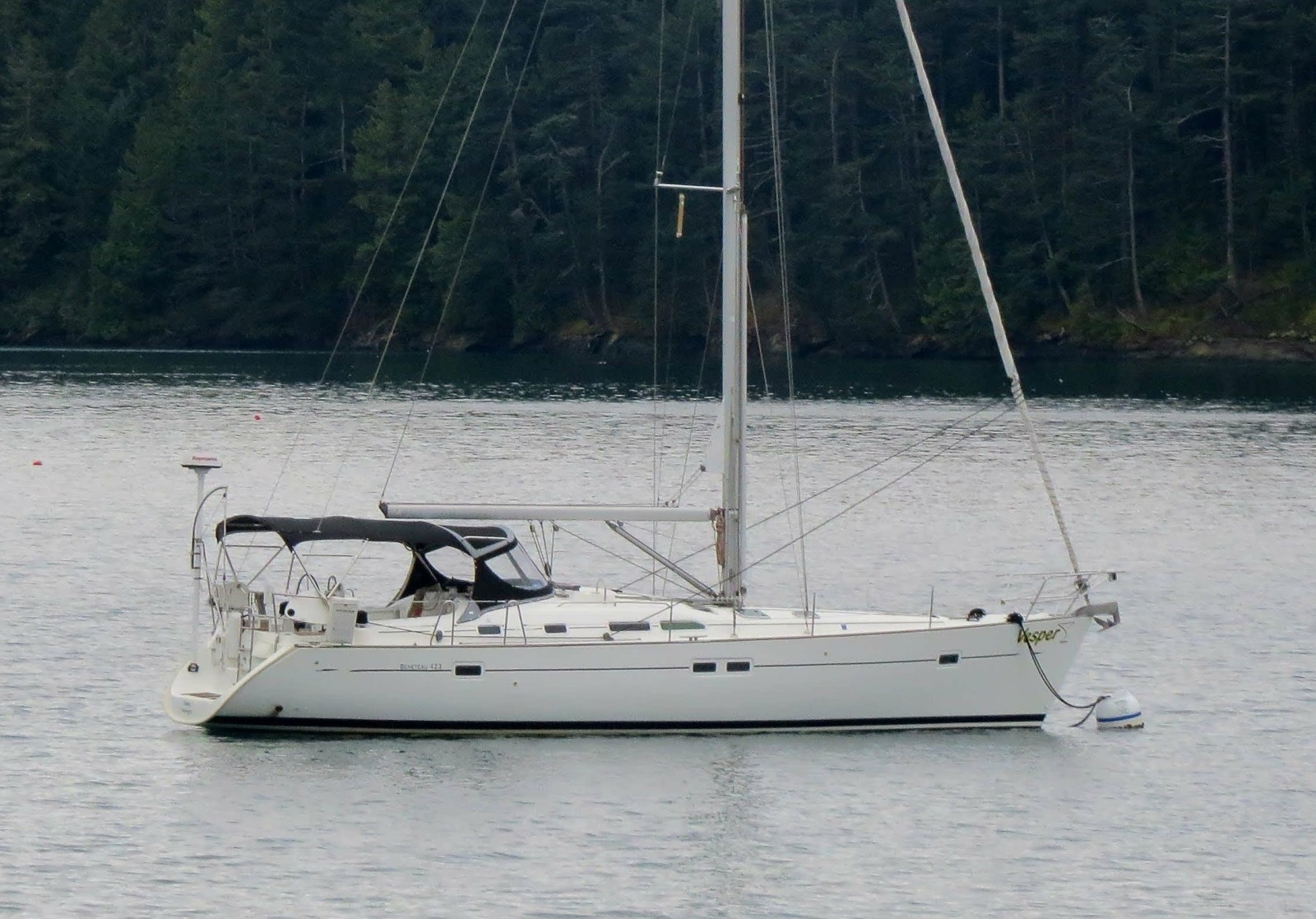 42' 2004 Beneteau 423