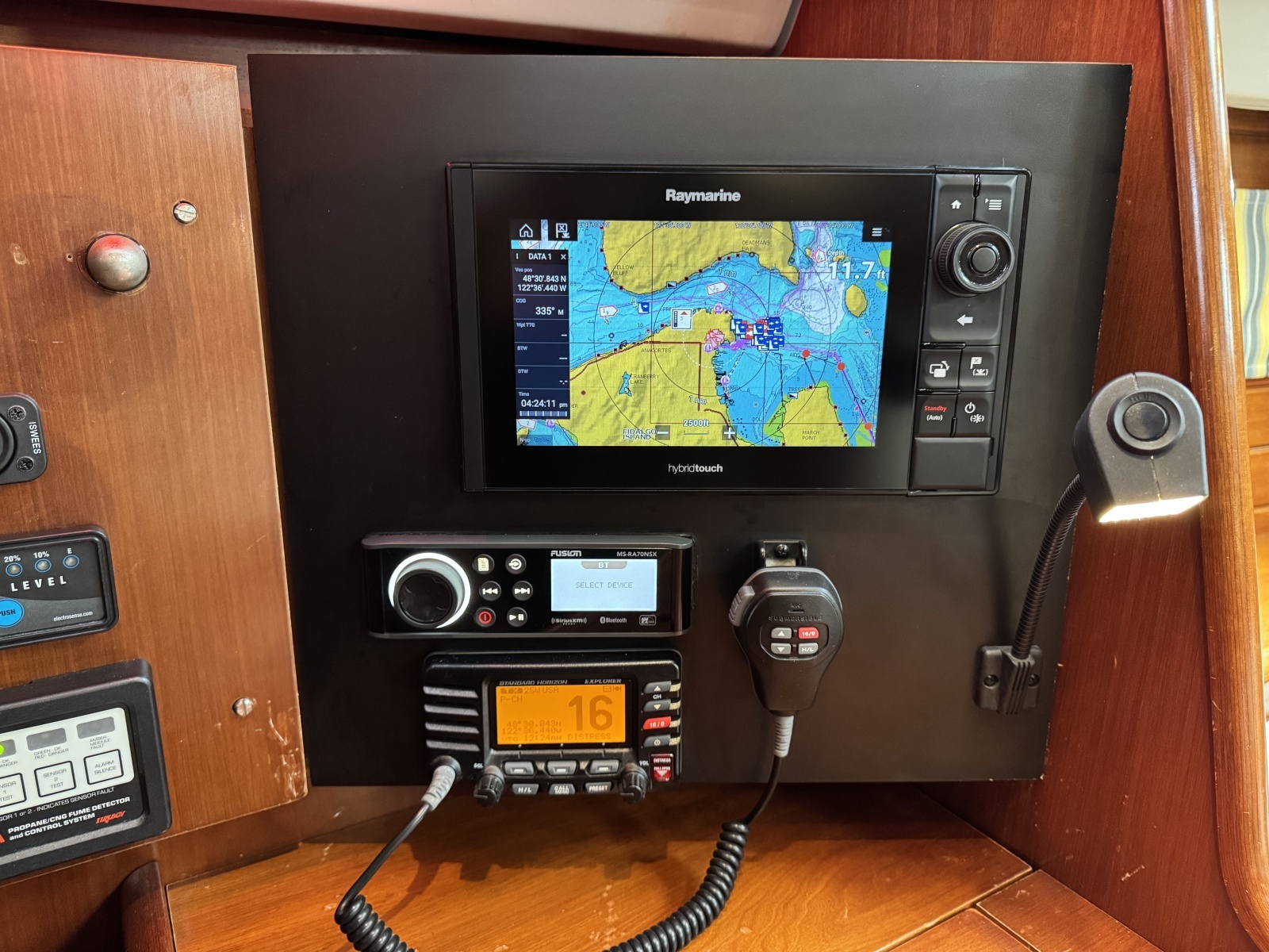 2004 Beneteau 423