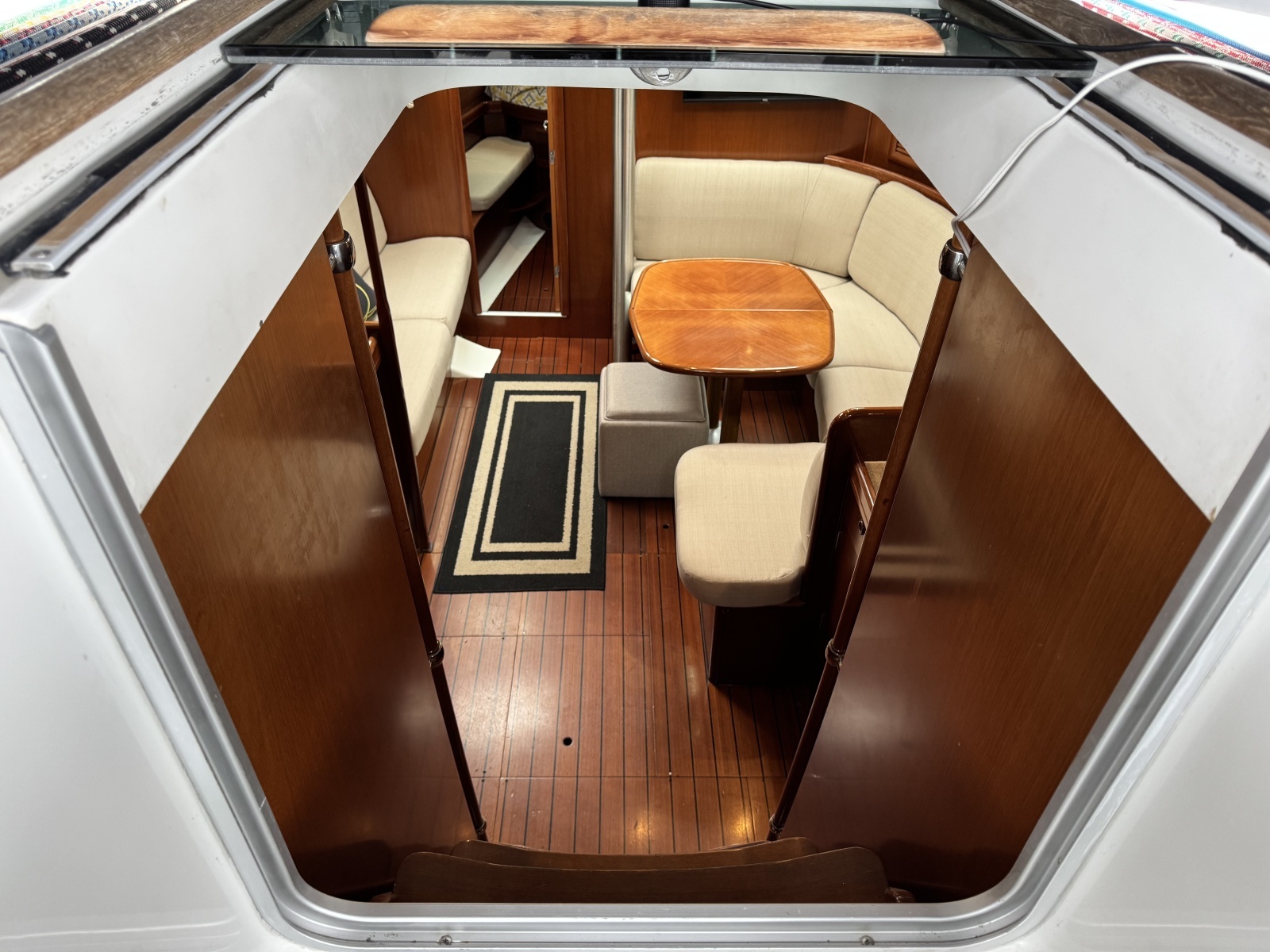 2004 Beneteau 423