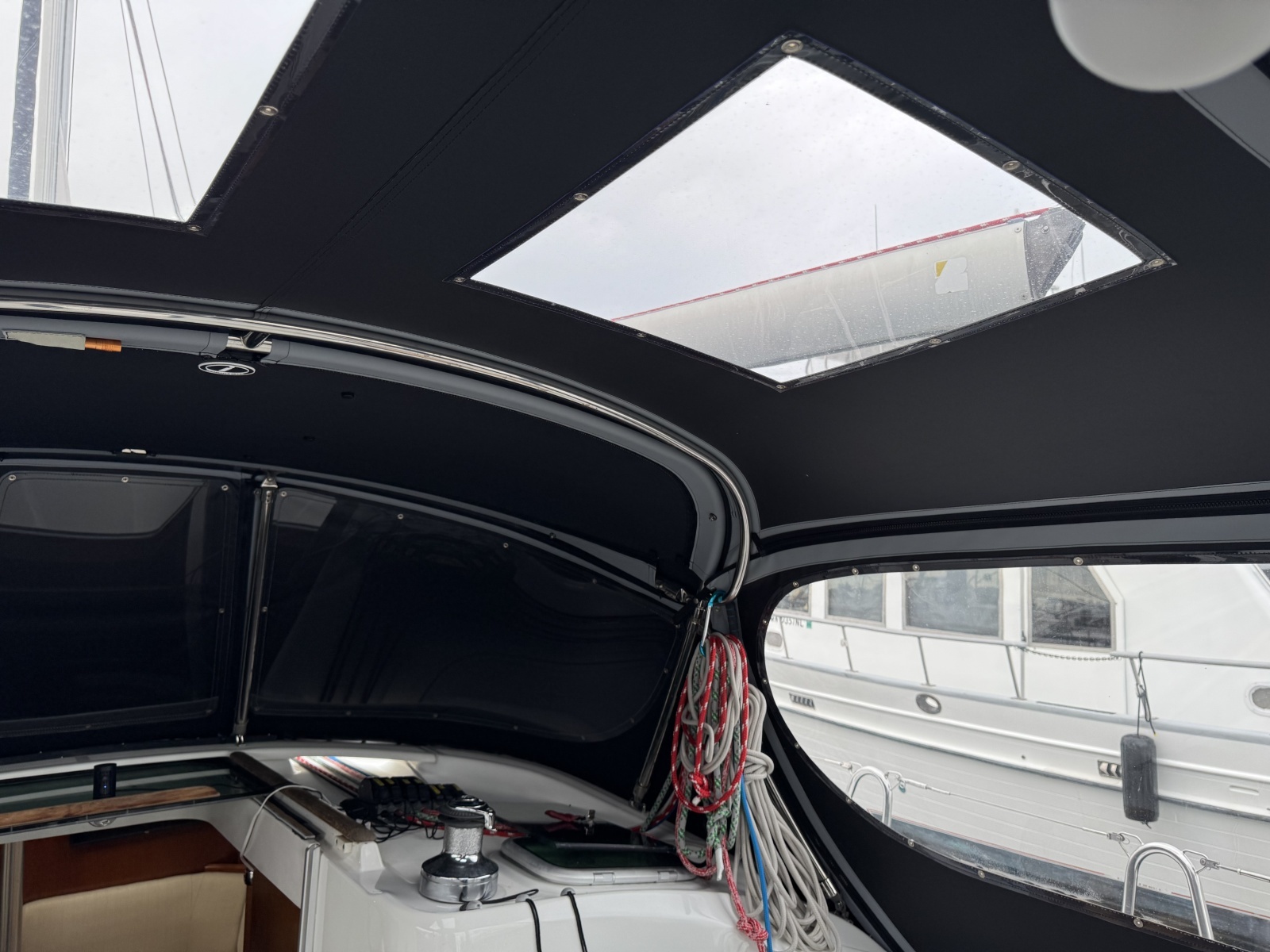 2004 Beneteau 423