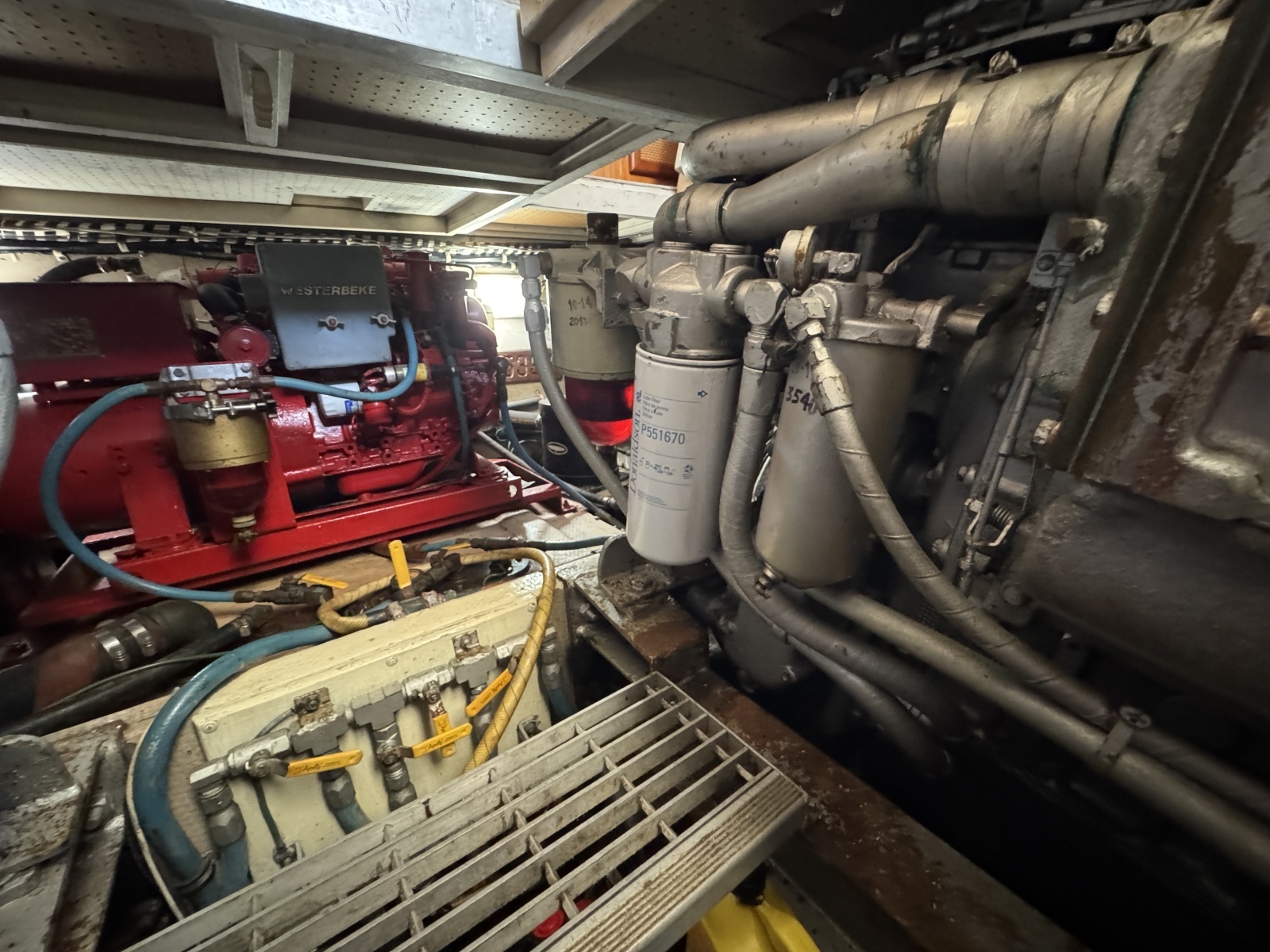 1984 Viking Aft Cabin Motor yacht