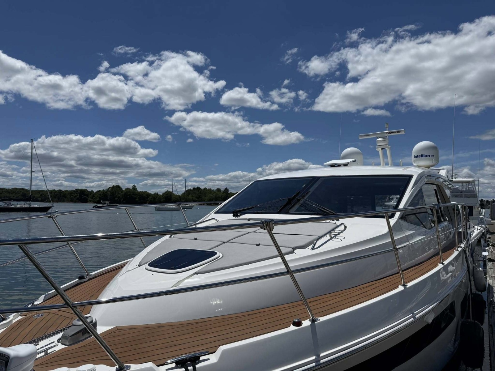 40' 2018 Sea Ray 