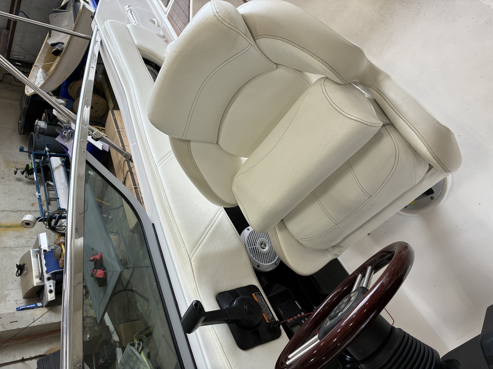 25ft Regal Yacht For Sale