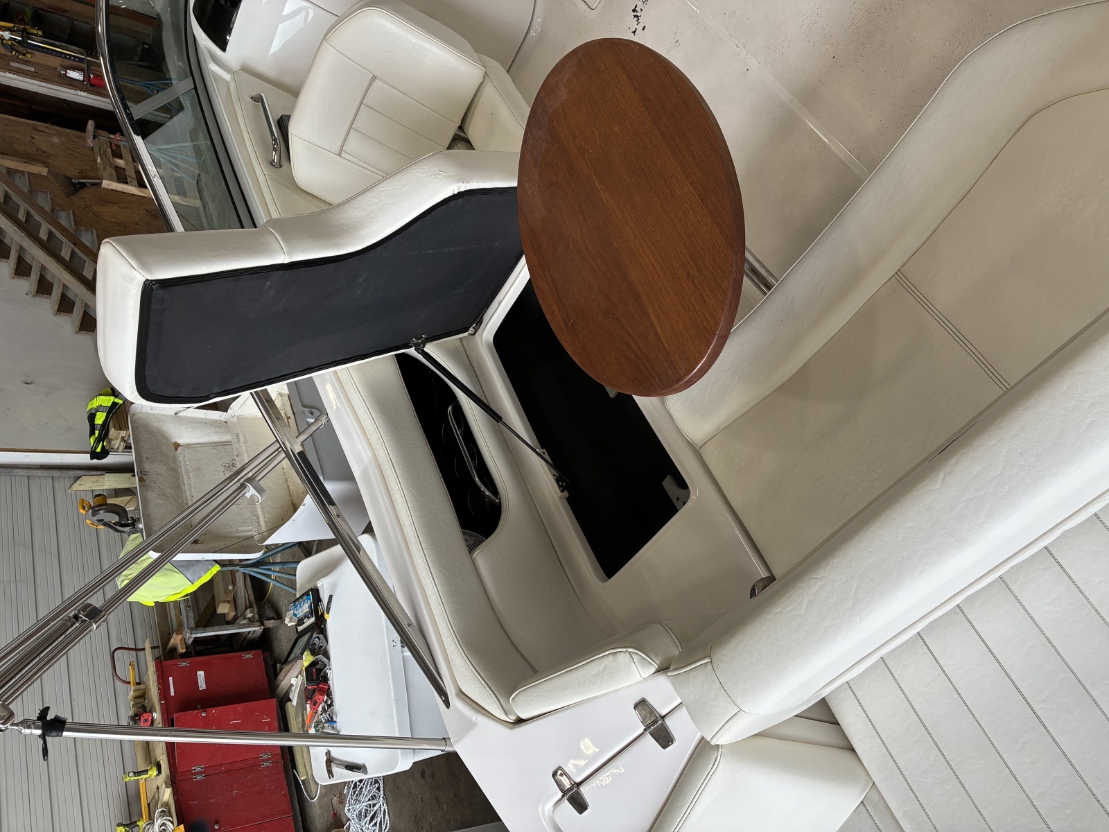 25ft Regal Yacht For Sale