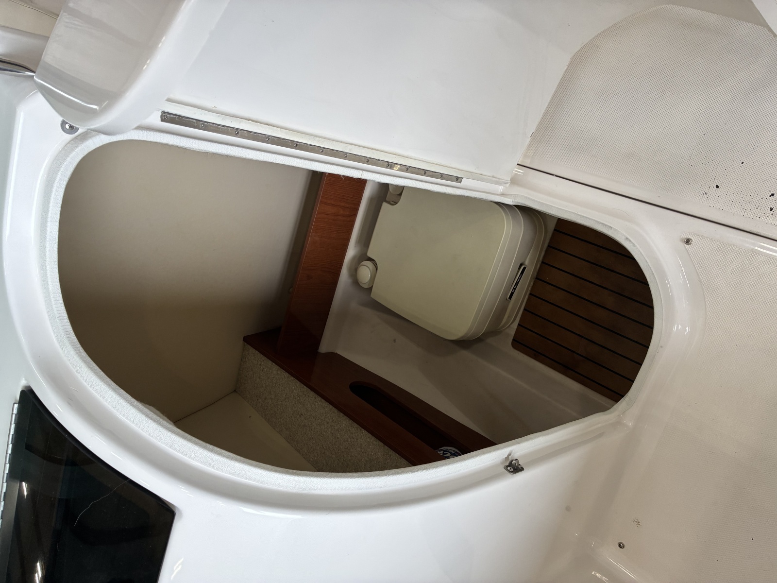 25ft Regal Yacht For Sale
