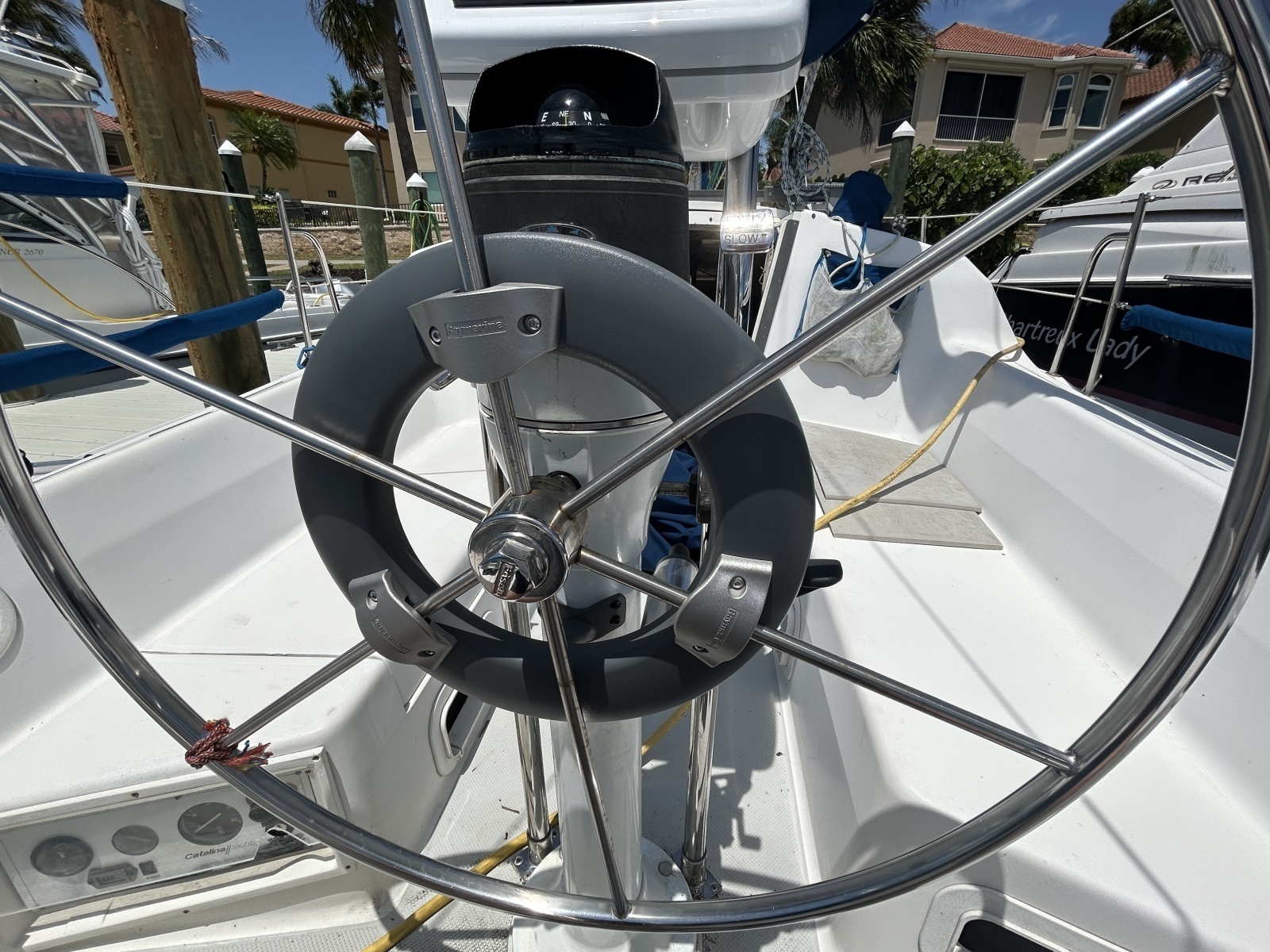 1994 Catalina 270