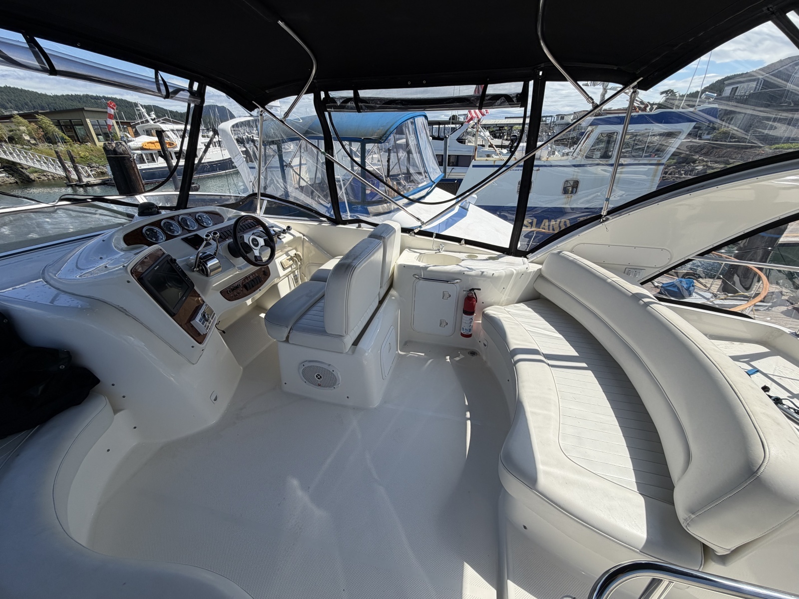 Luna Sea II 41ft Meridian Yacht For Sale