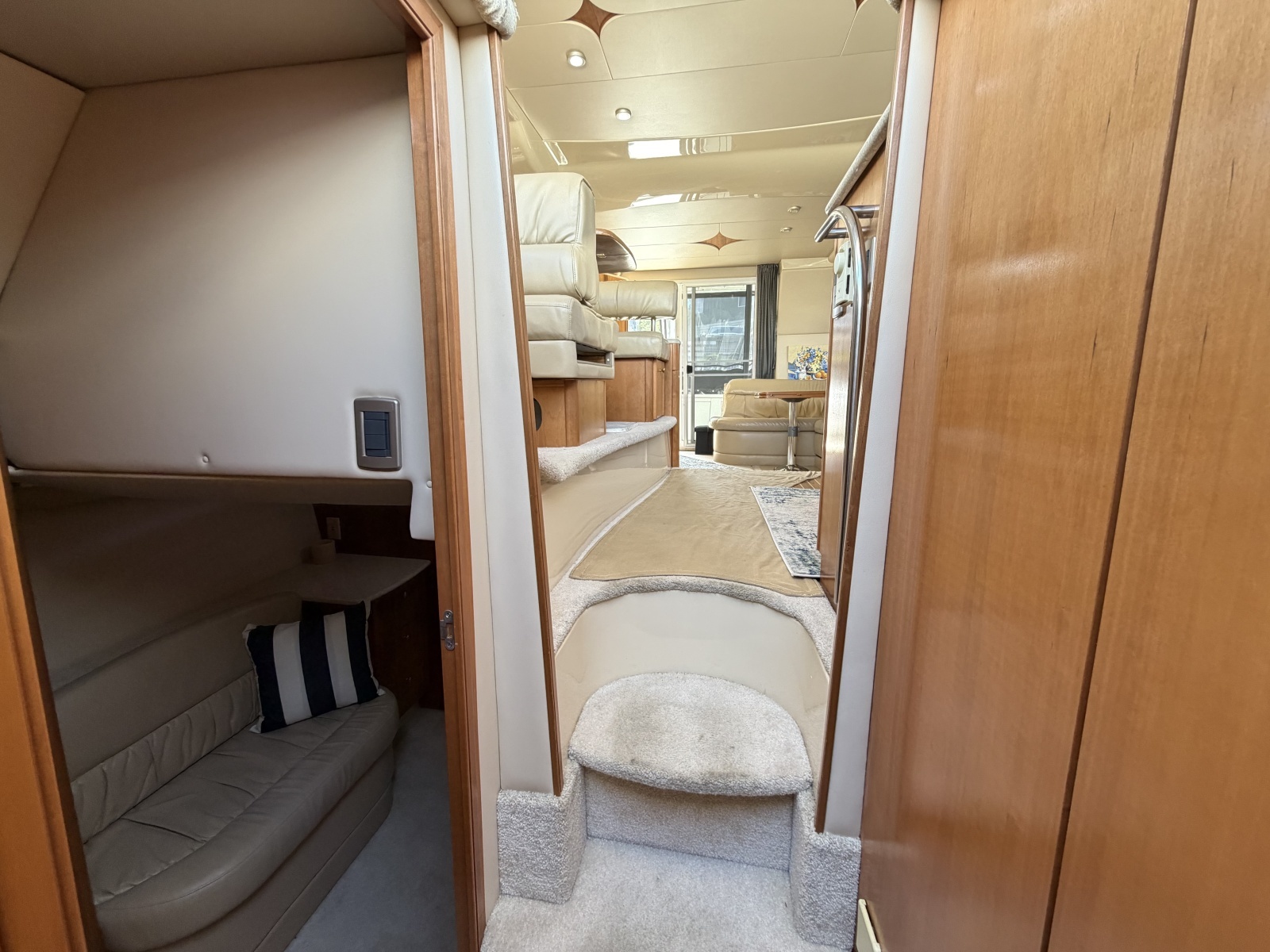 Luna Sea II 41ft Meridian Yacht For Sale