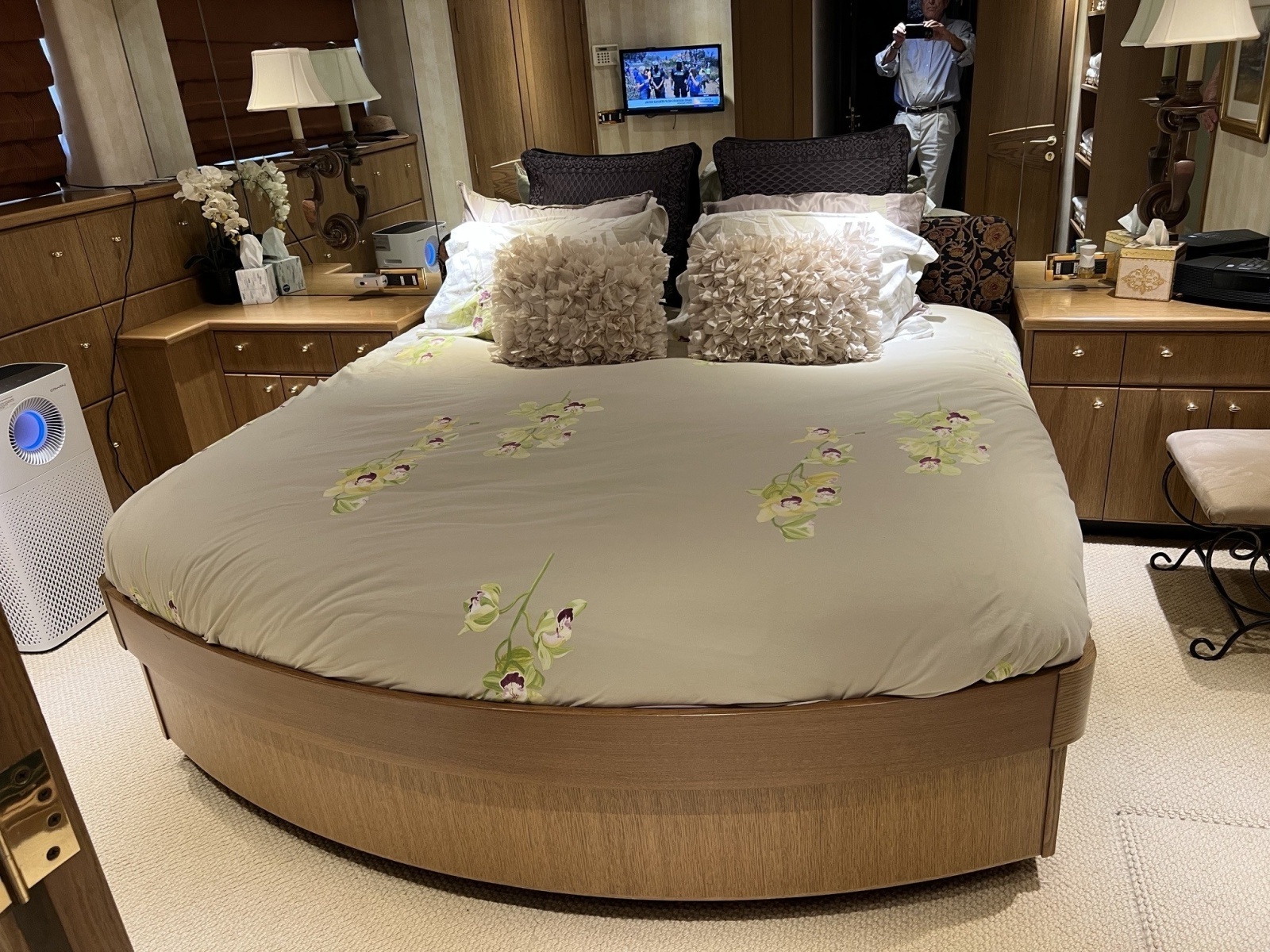 Master suite