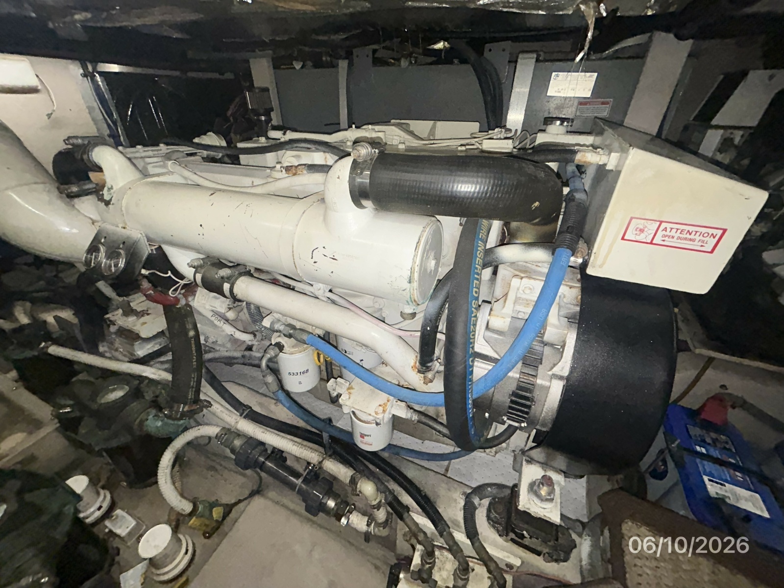 39' Sea Ray port main engine