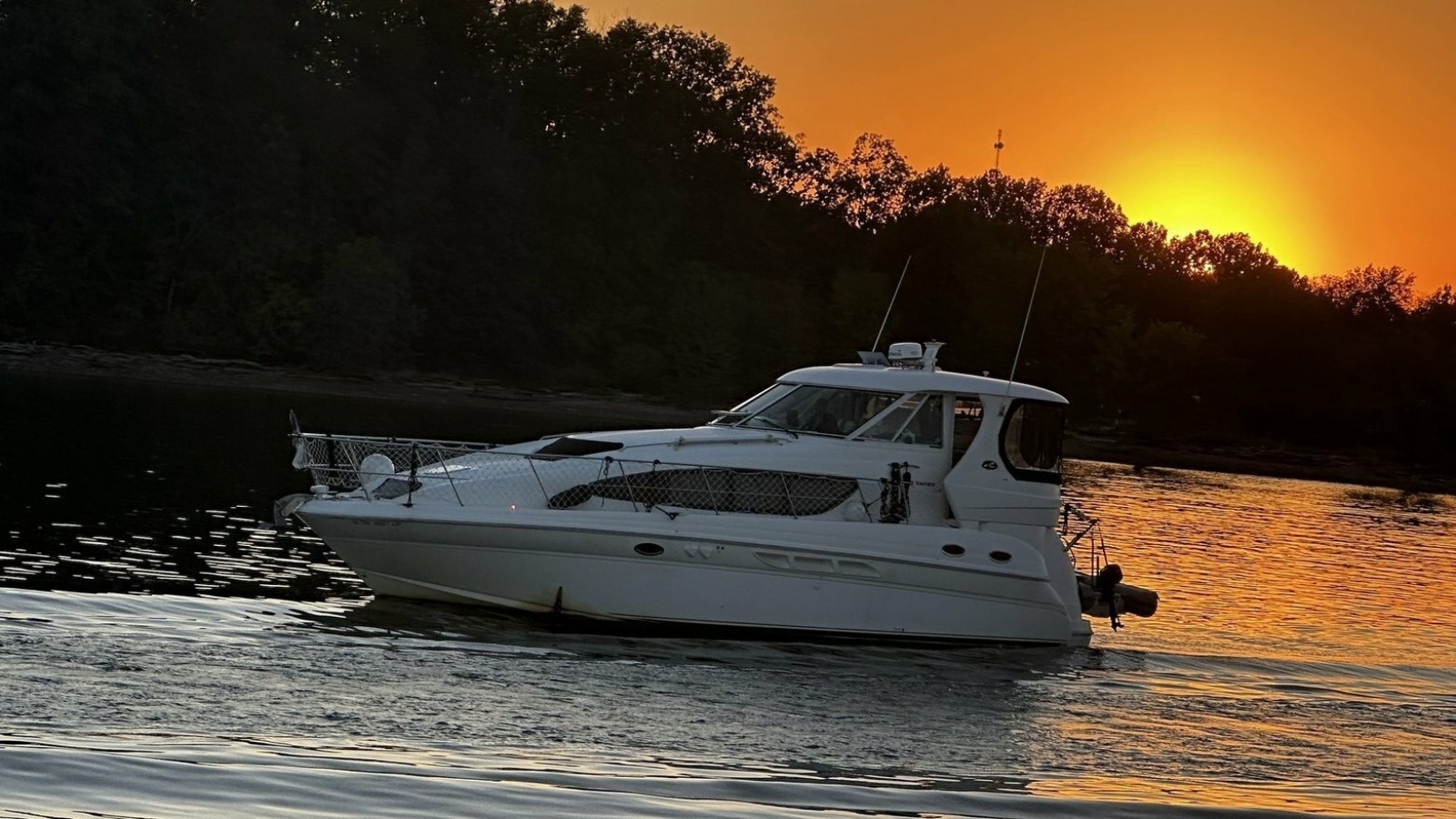 39' Sea Ray port profile1