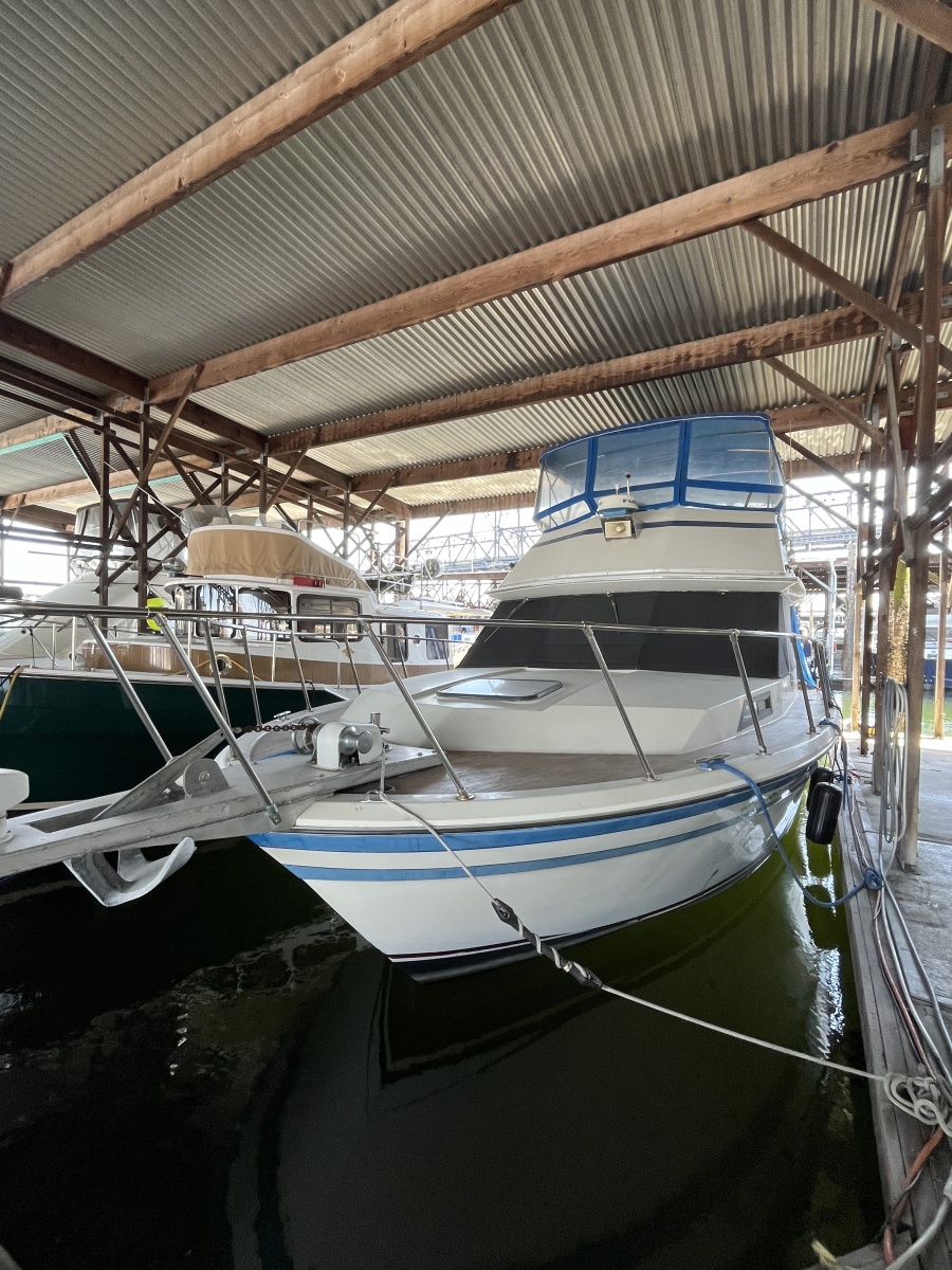 1976 Fiberform 3400
