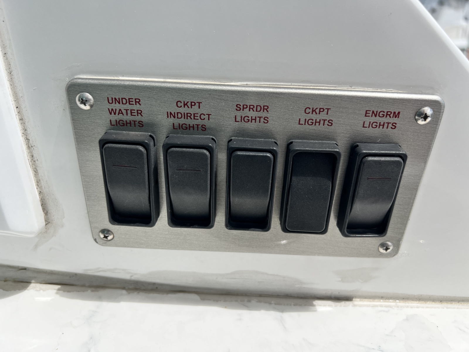 2021 Cruisers Yachts 50 Cantius