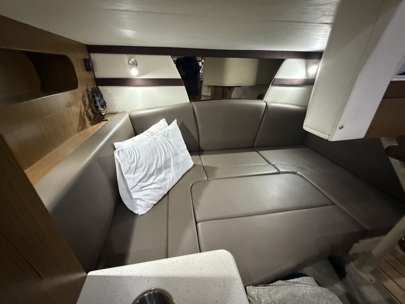 2014 Cruisers 350 Express