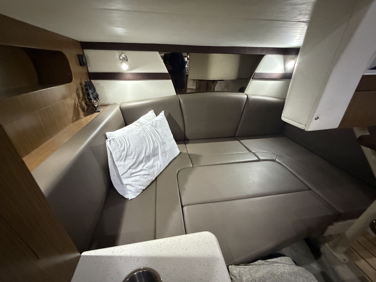 2014 Cruisers 350 Express