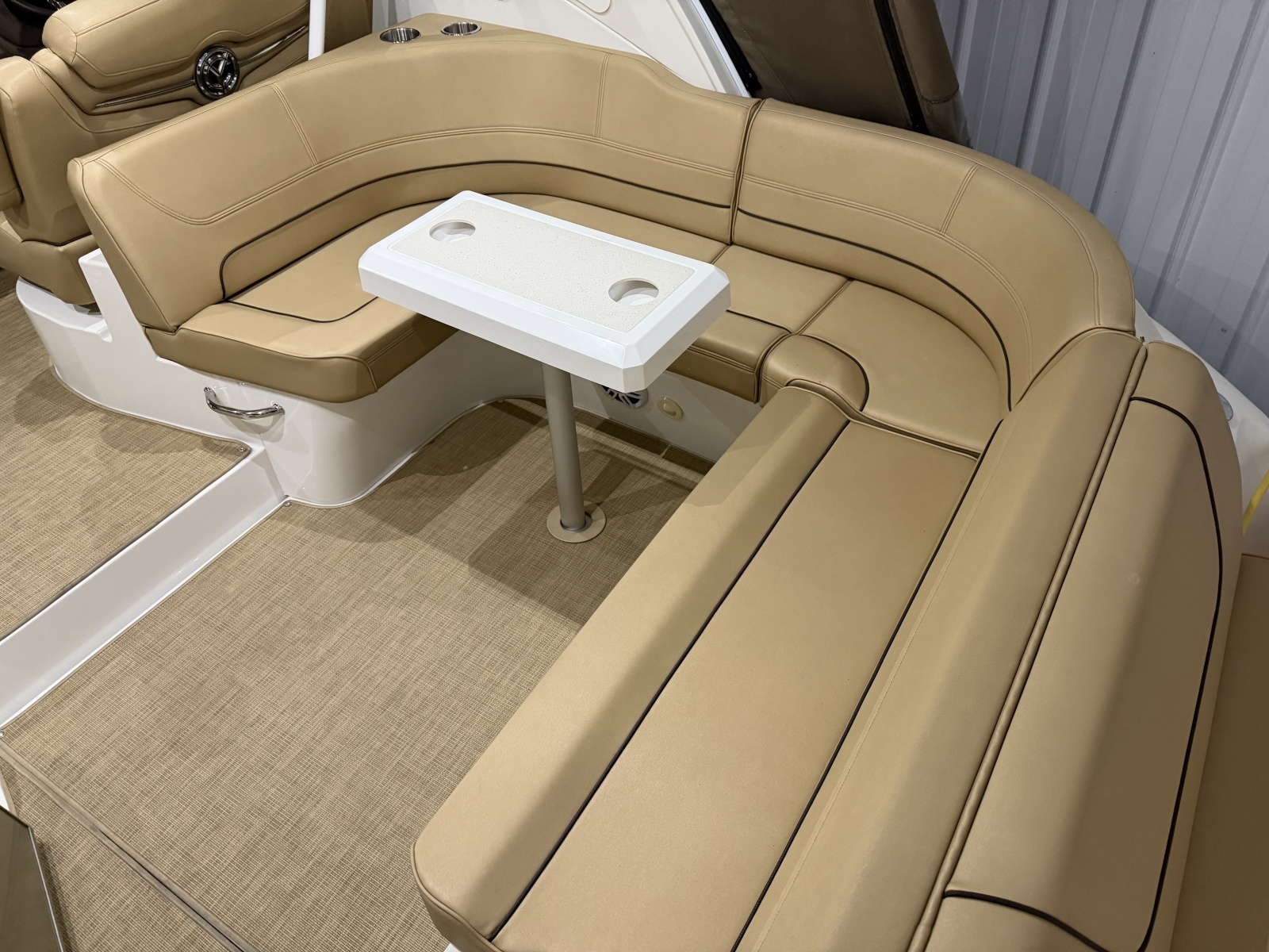 2014 Cruisers 350 Express