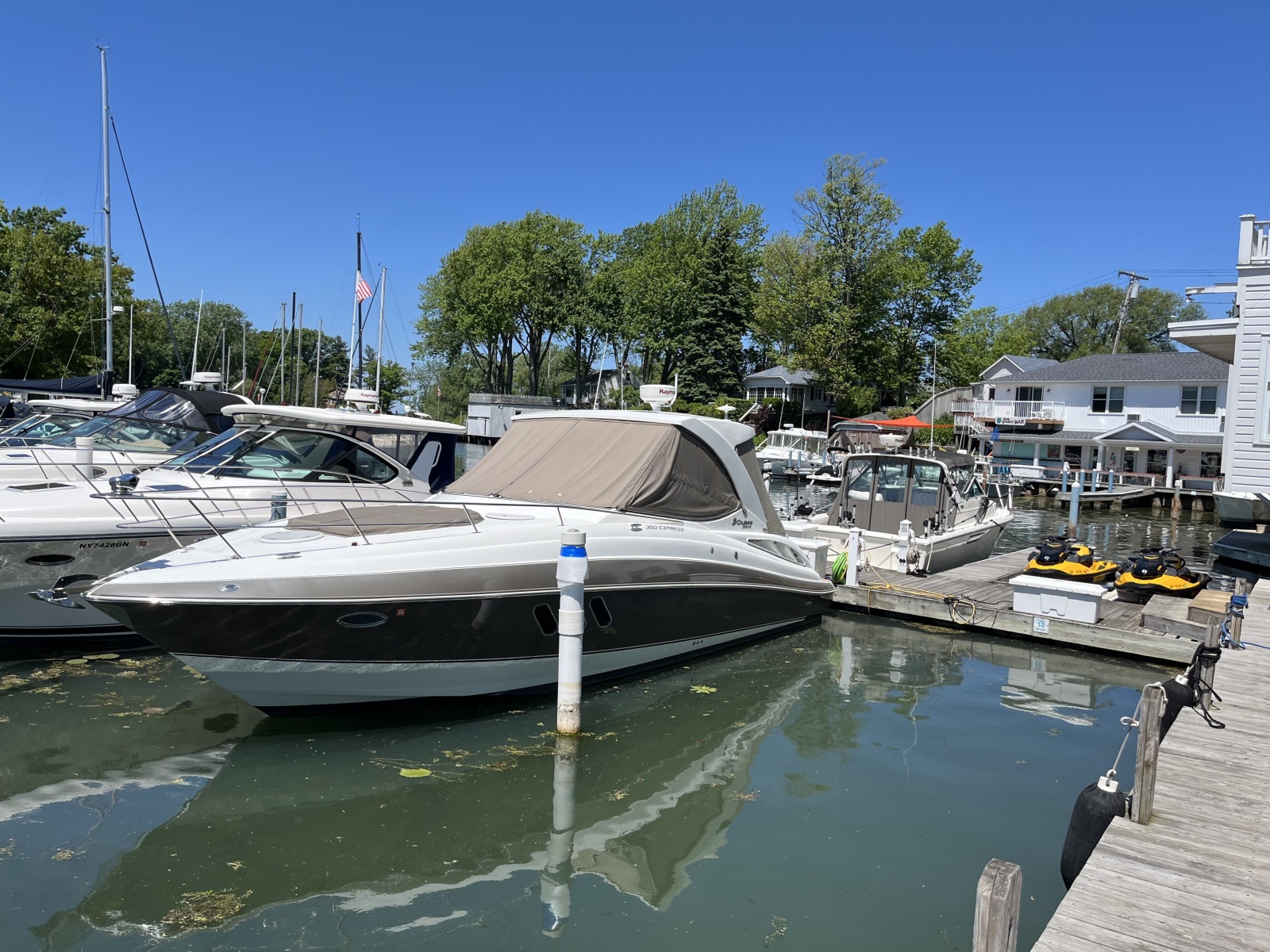 2014 Cruisers 350 Express