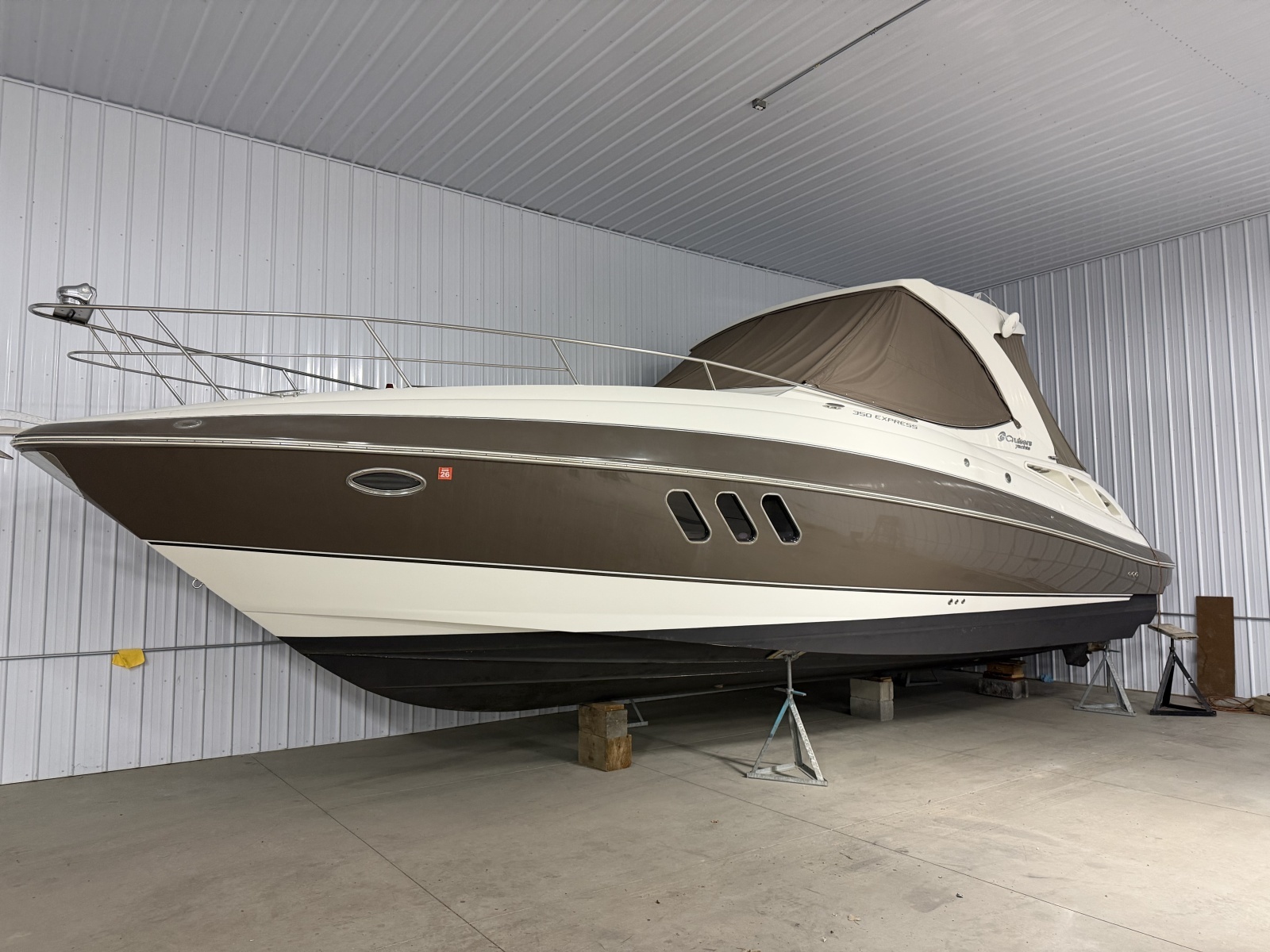 2014 Cruisers 350 Express