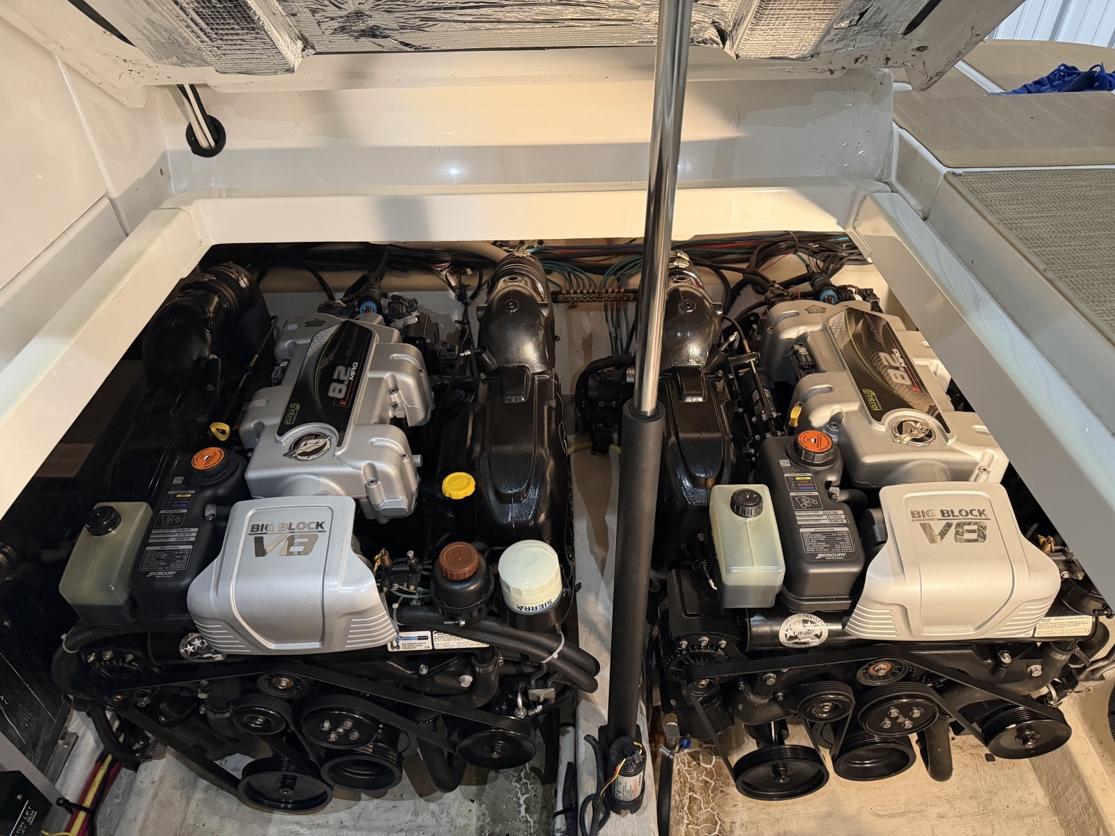 2014 Cruisers 350 Express