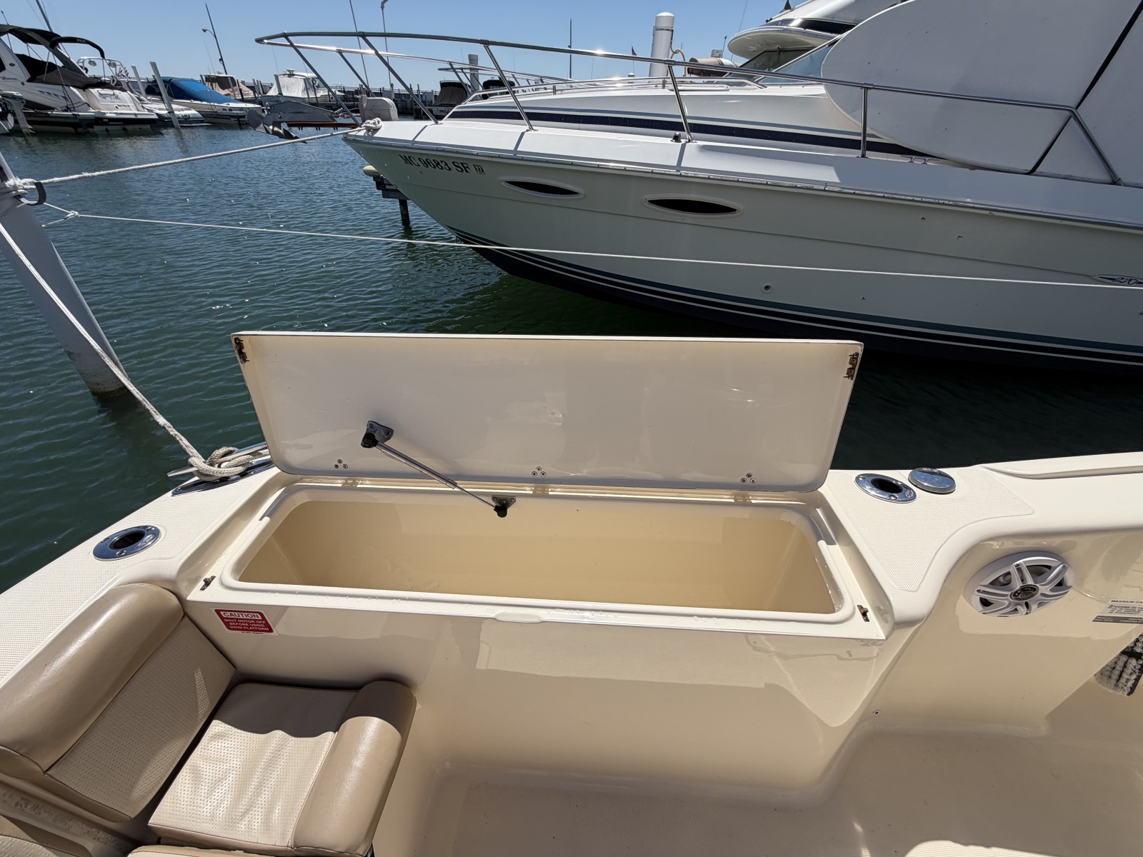 2007 Scout 242 Sportfish
