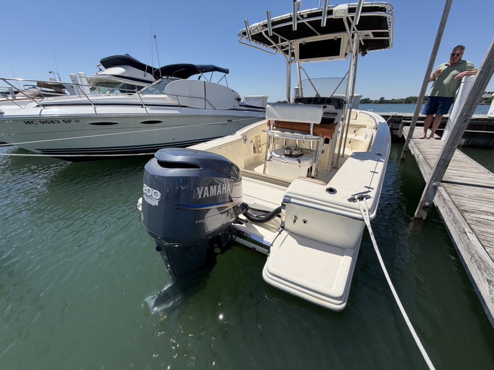 2007 Scout 242 Sportfish