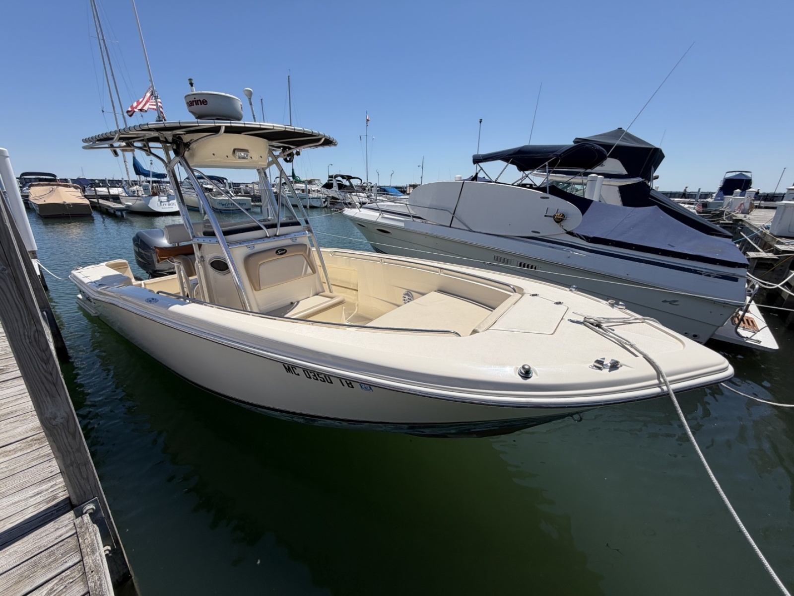 2007 Scout 242 Sportfish
