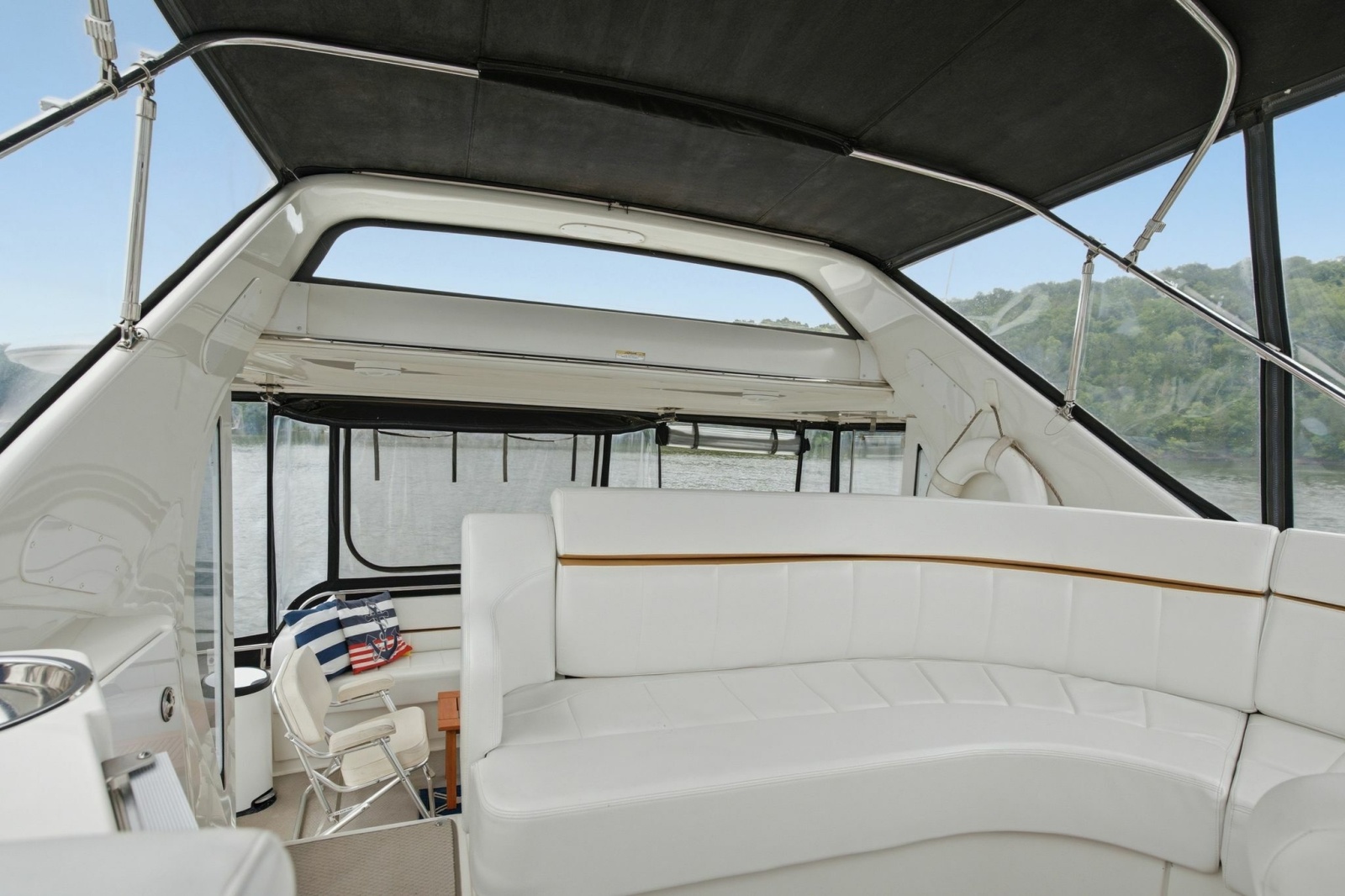 2005 Carver 