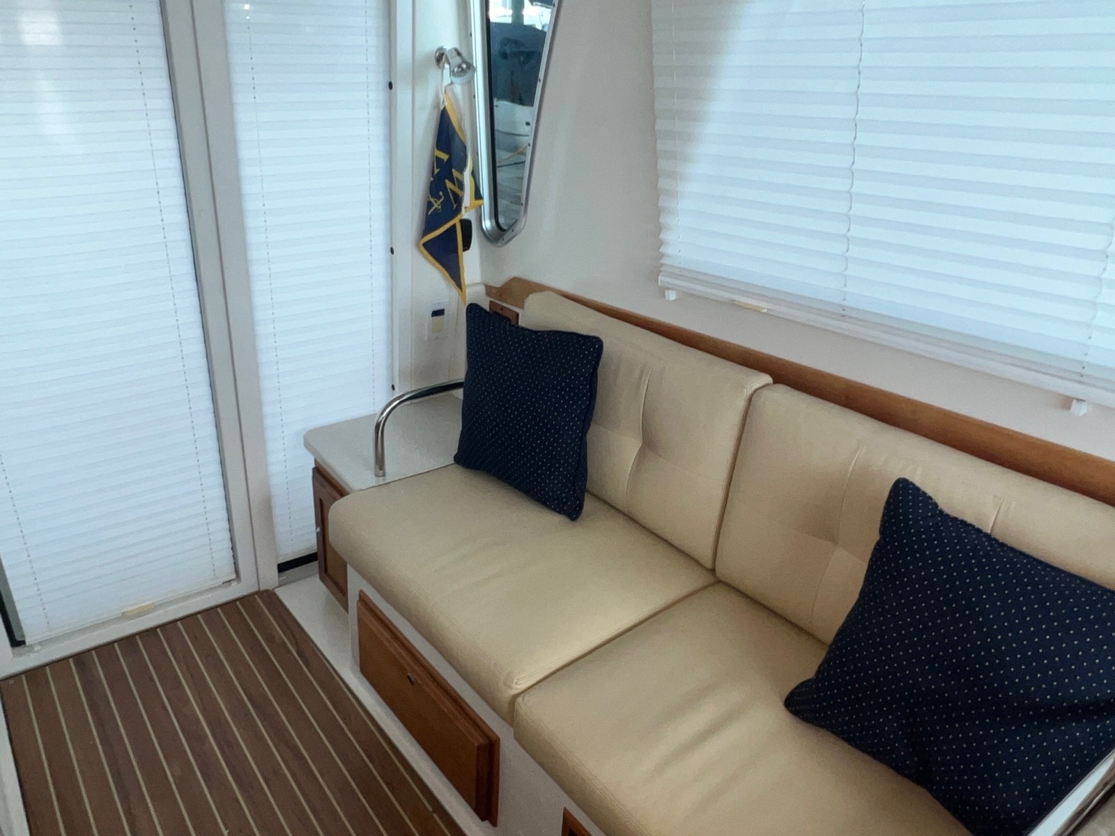 Last One 37ft Back Cove Yacht For Sale