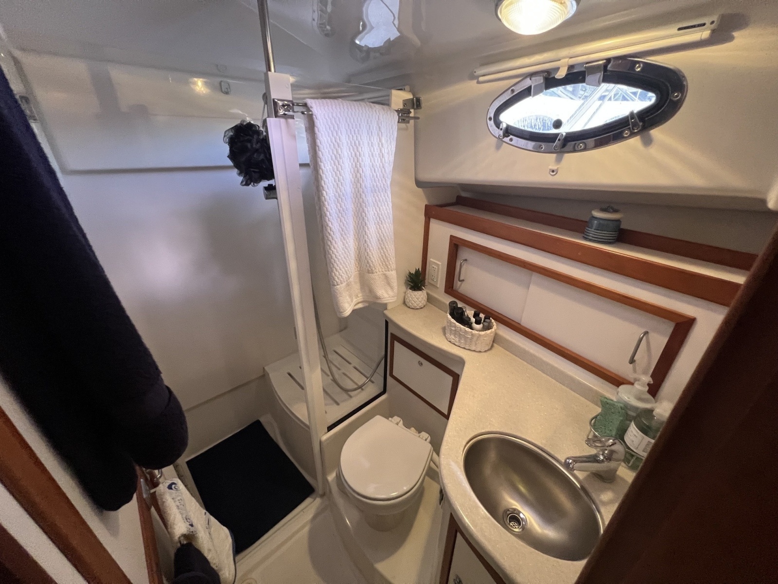 Last One 37ft Back Cove Yacht For Sale