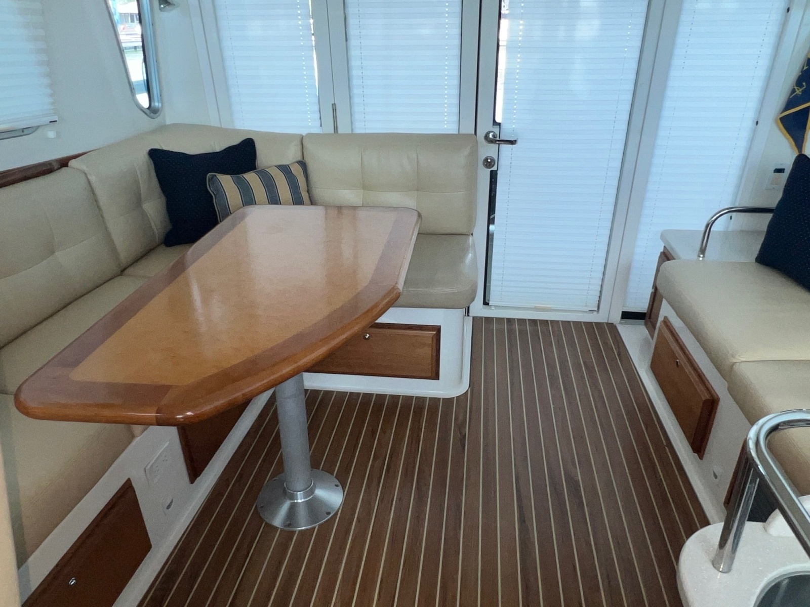 Last One 37ft Back Cove Yacht For Sale