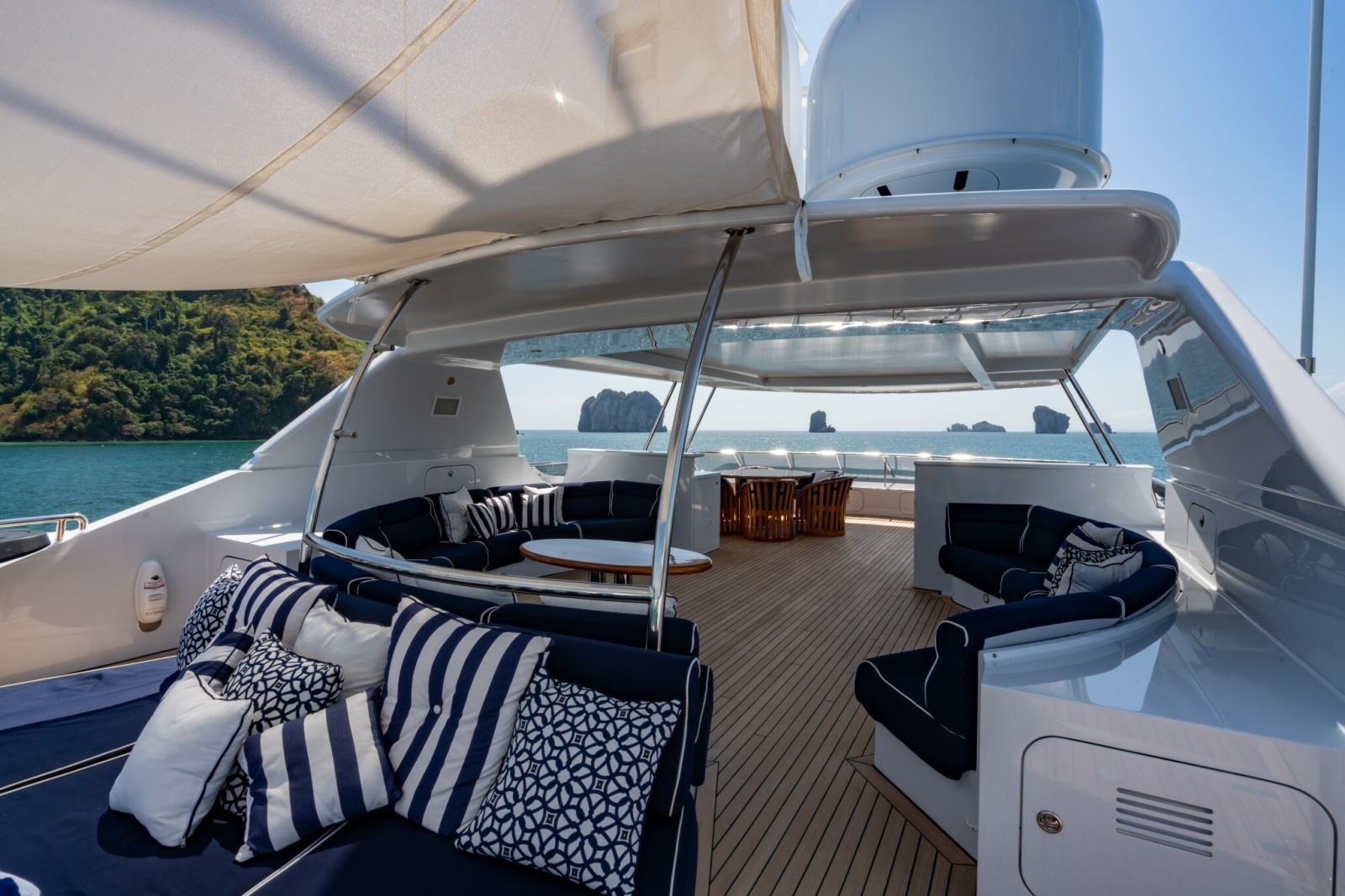 LADY AZUL 129ft Heesen Yachts Yacht For Sale