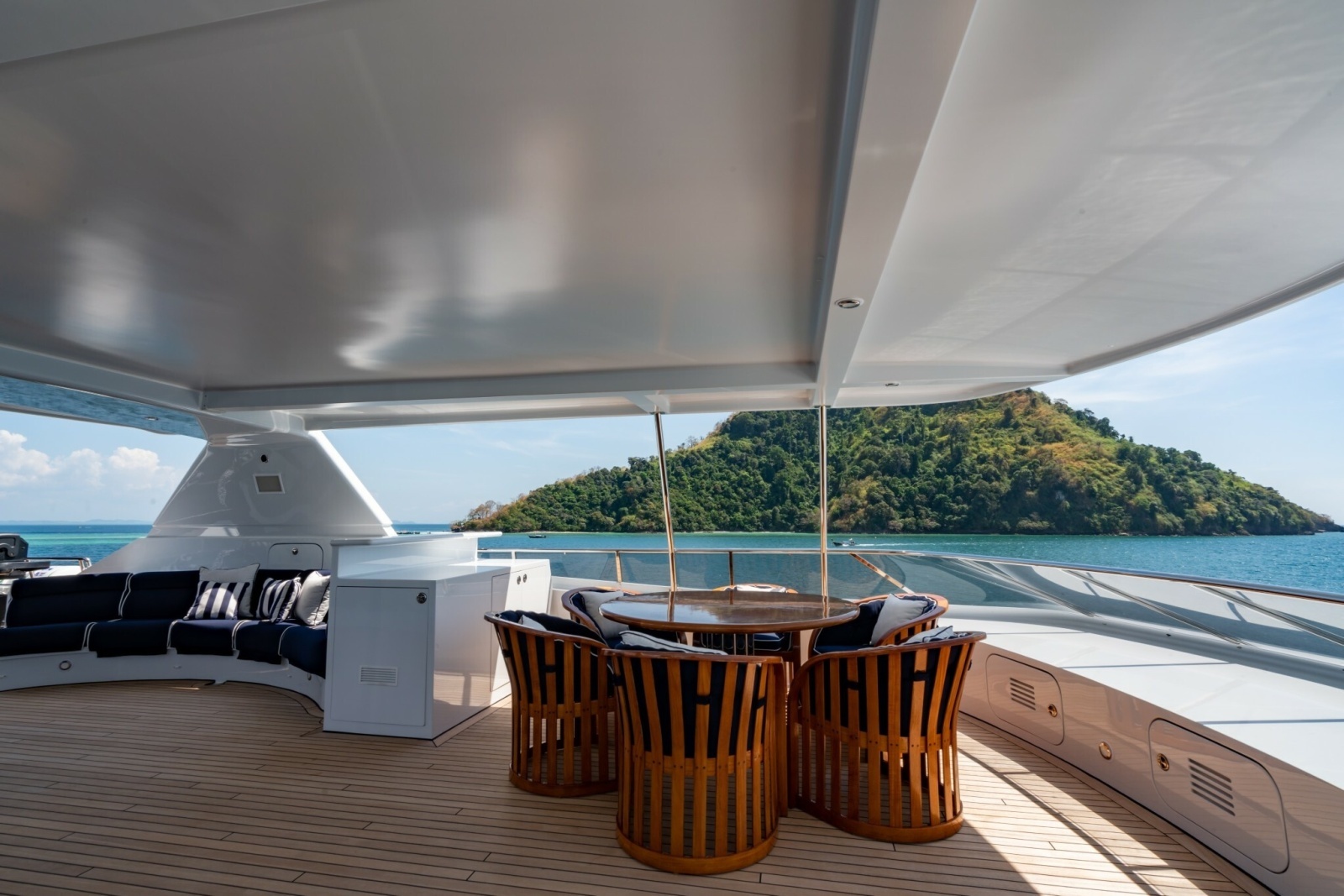 LADY AZUL 129ft Heesen Yachts Yacht For Sale