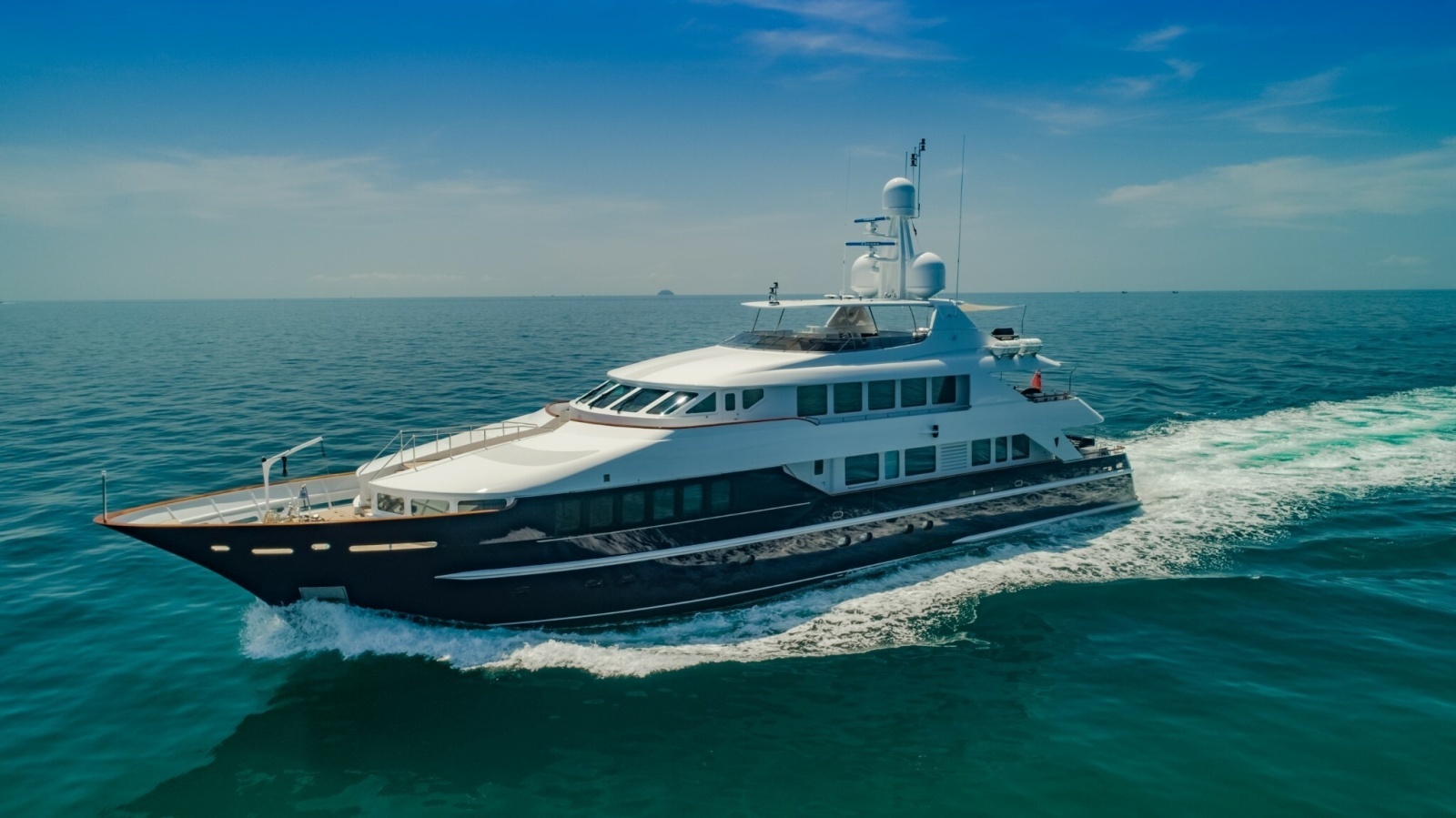LADY AZUL 129ft Heesen Yachts Yacht For Sale