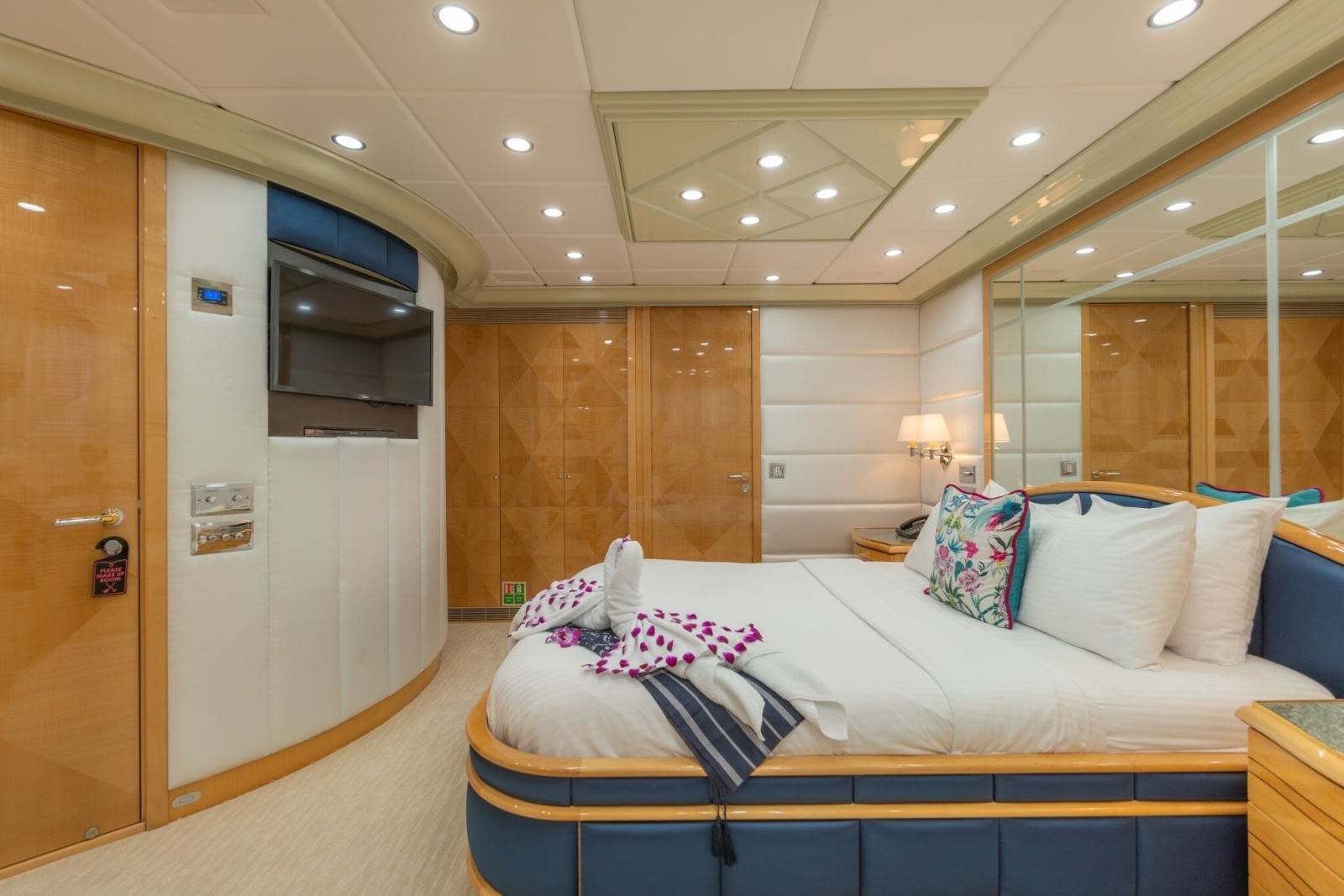 LADY AZUL 129ft Heesen Yachts Yacht For Sale