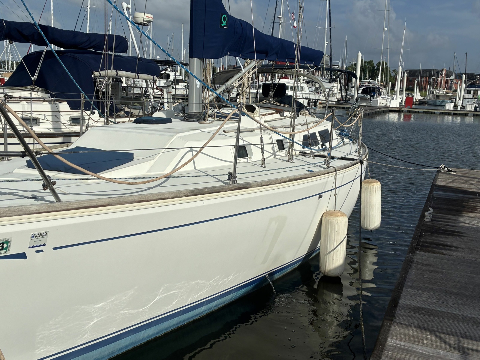 1988 CAL 33