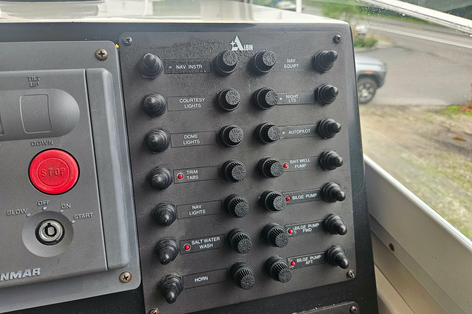 1999 Albin 28 Tournament Express