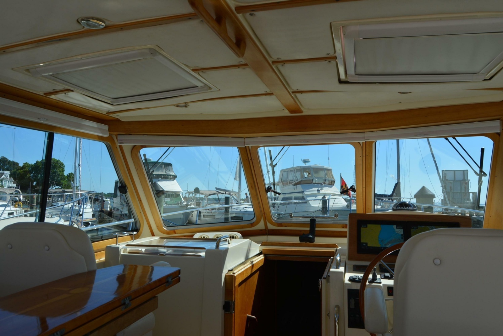 2009 Sabre 34 Express