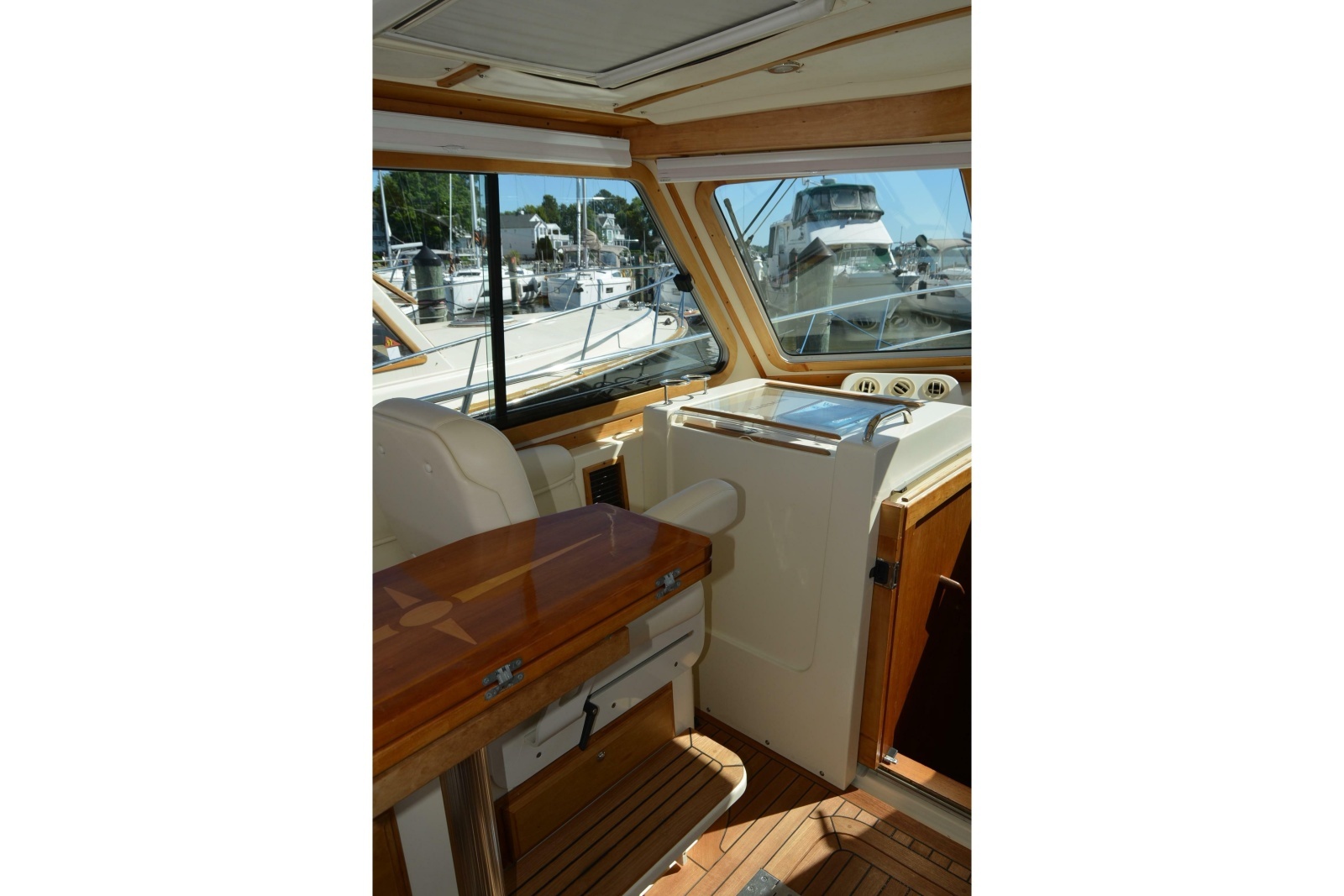 2009 Sabre 34 Express