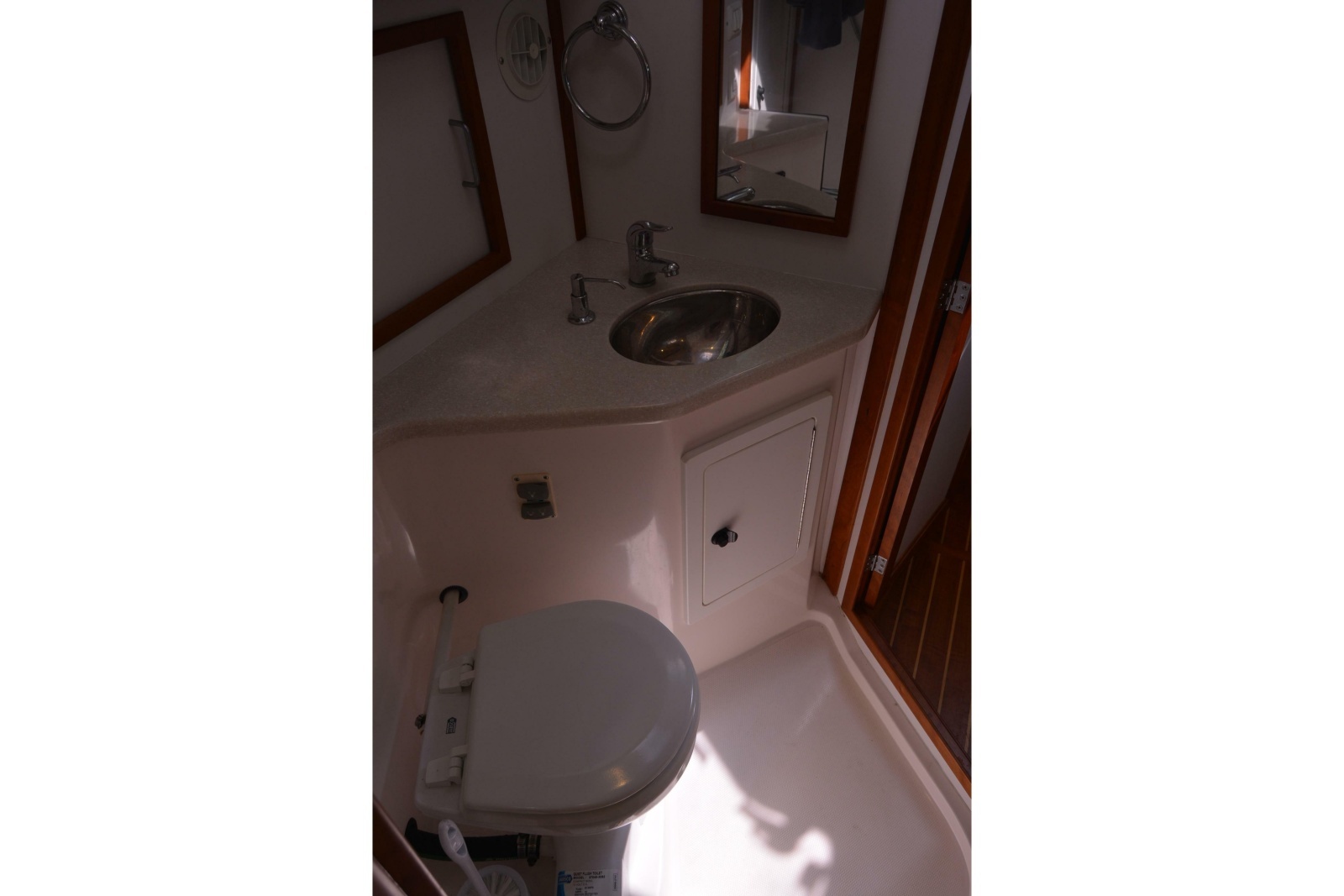 2009 Sabre 34 Express
