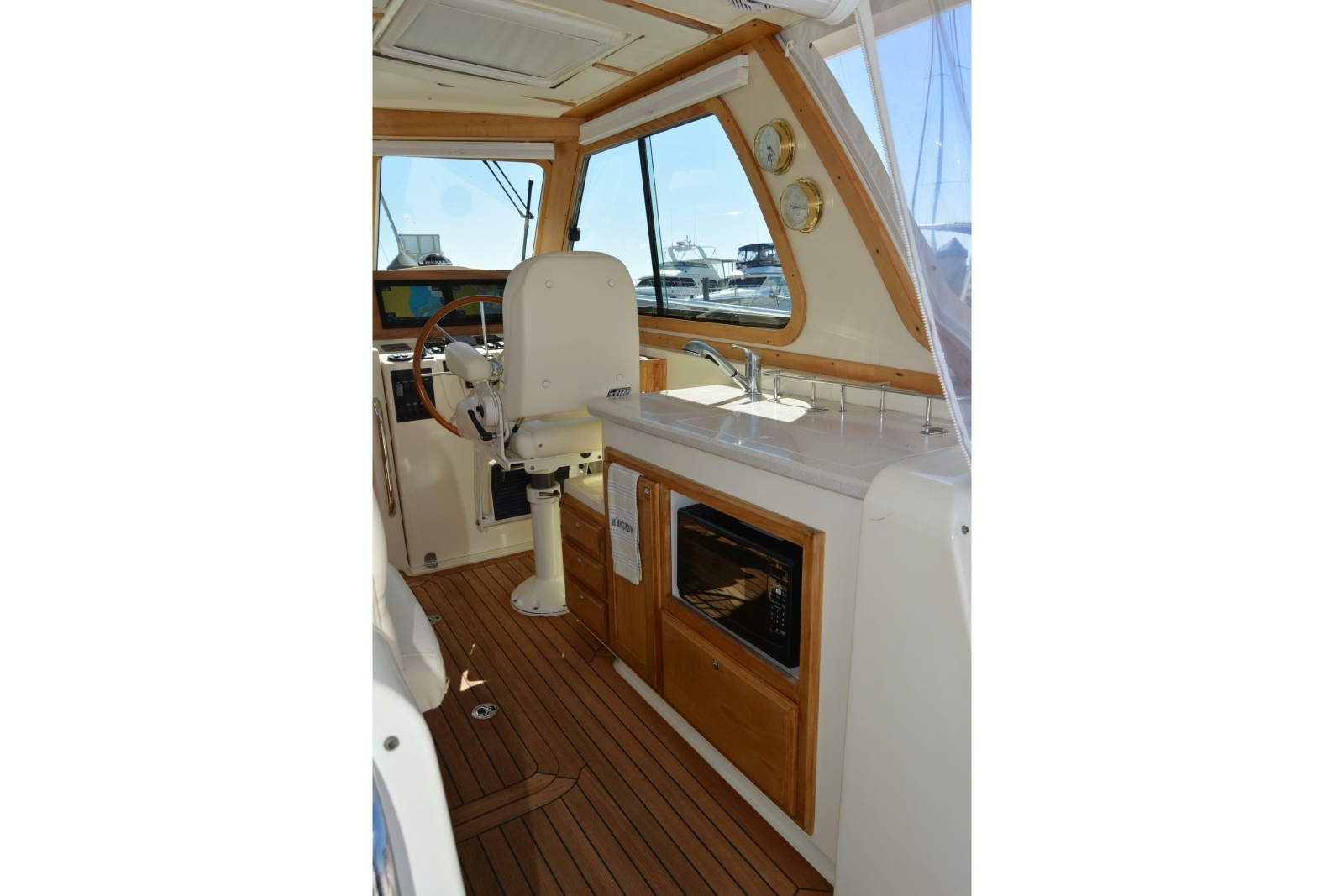 2009 Sabre 34 Express